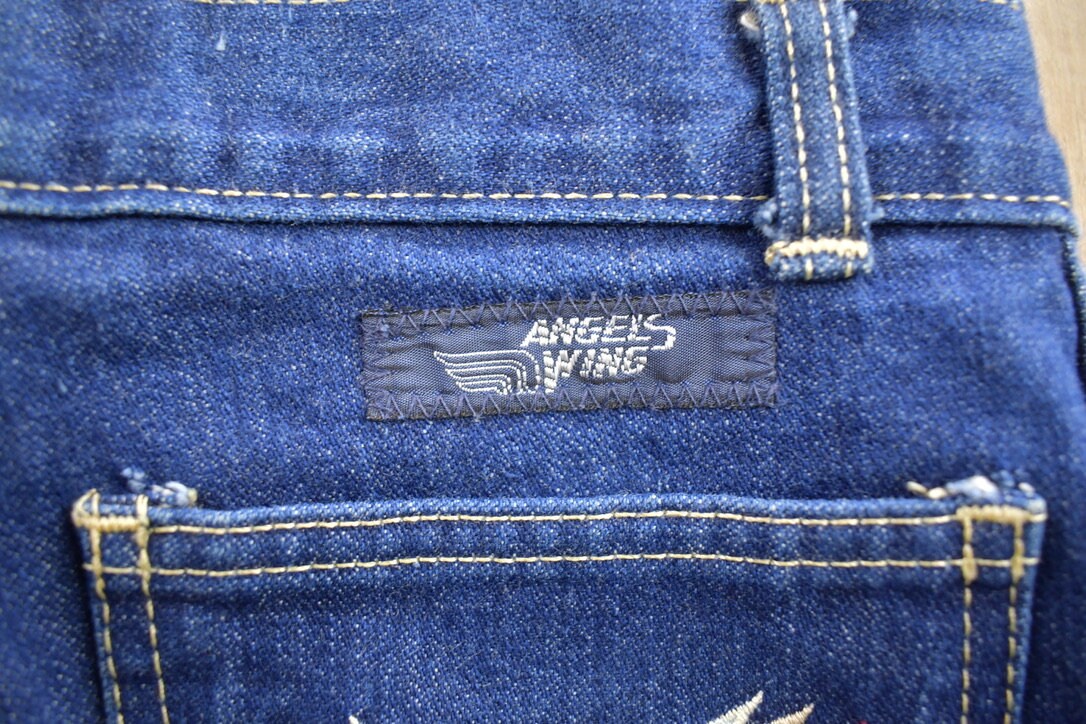 Vintage 1970s Angels Wing Stove Pipe Jeans Size 31x31