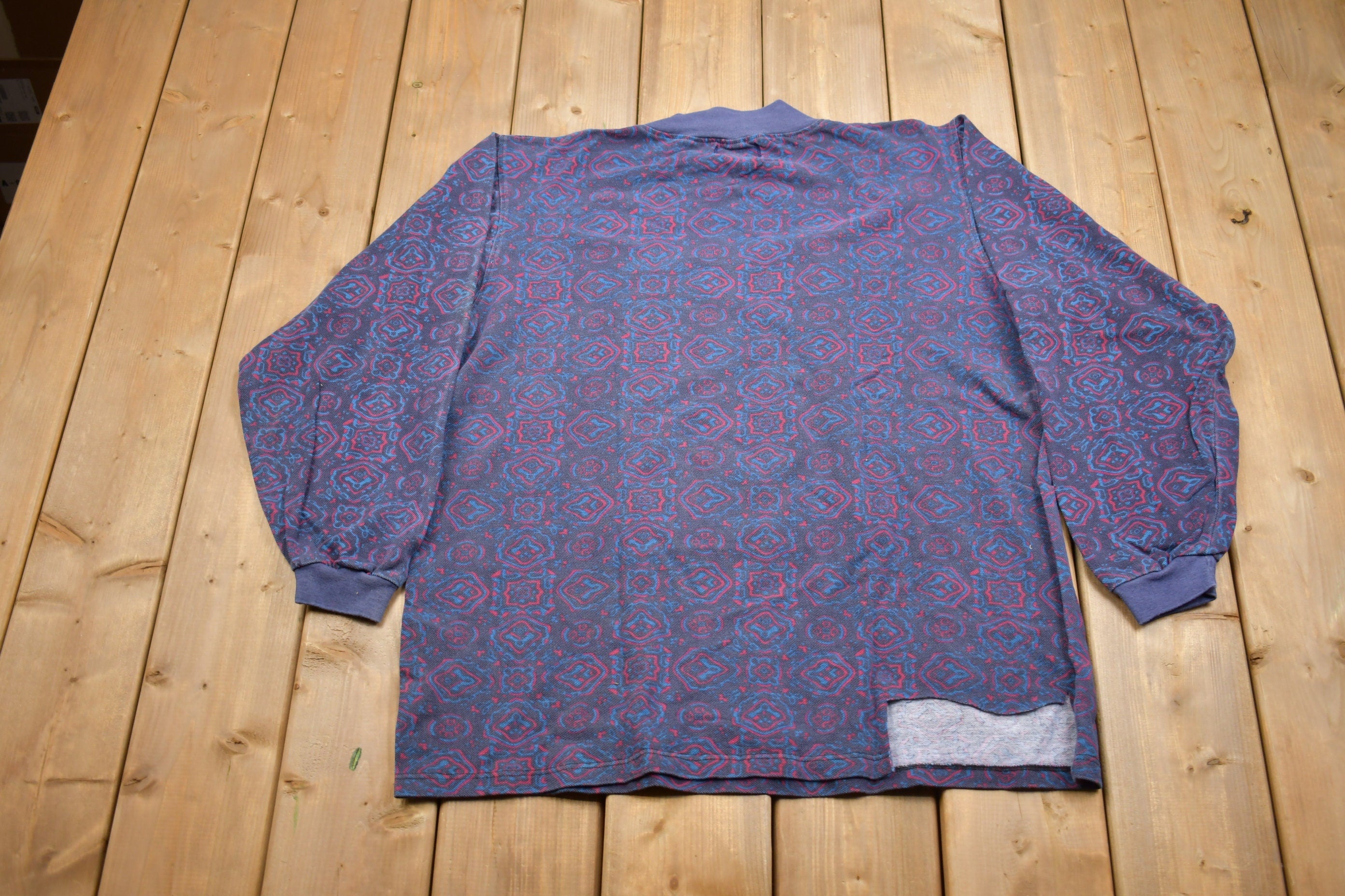 Vintage 1990s Abstract Mock Neck Sweatshirt