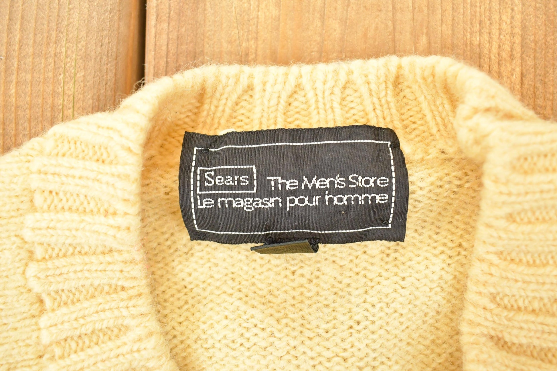 Vintage 1970s Sears The Mens Store Cable Knit Crewneck Sweater Men's S