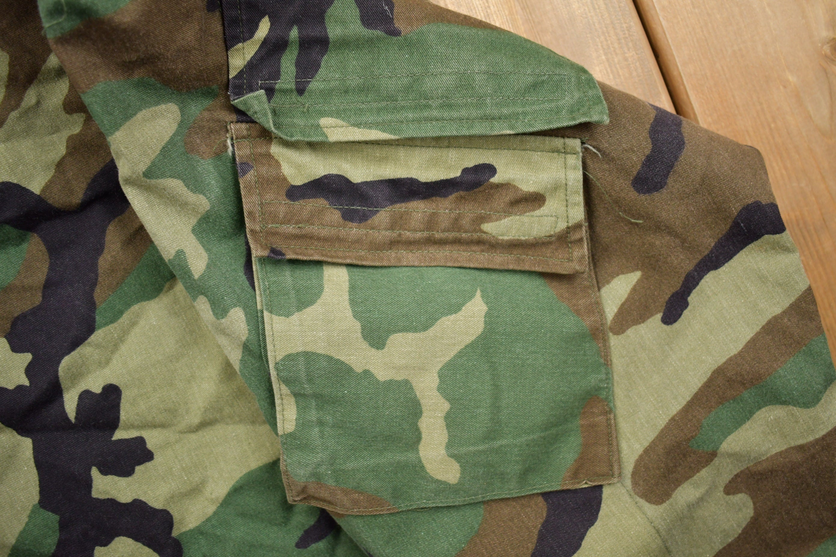 Vintage 1980s Army Military Chemical Protective Suit Jacket