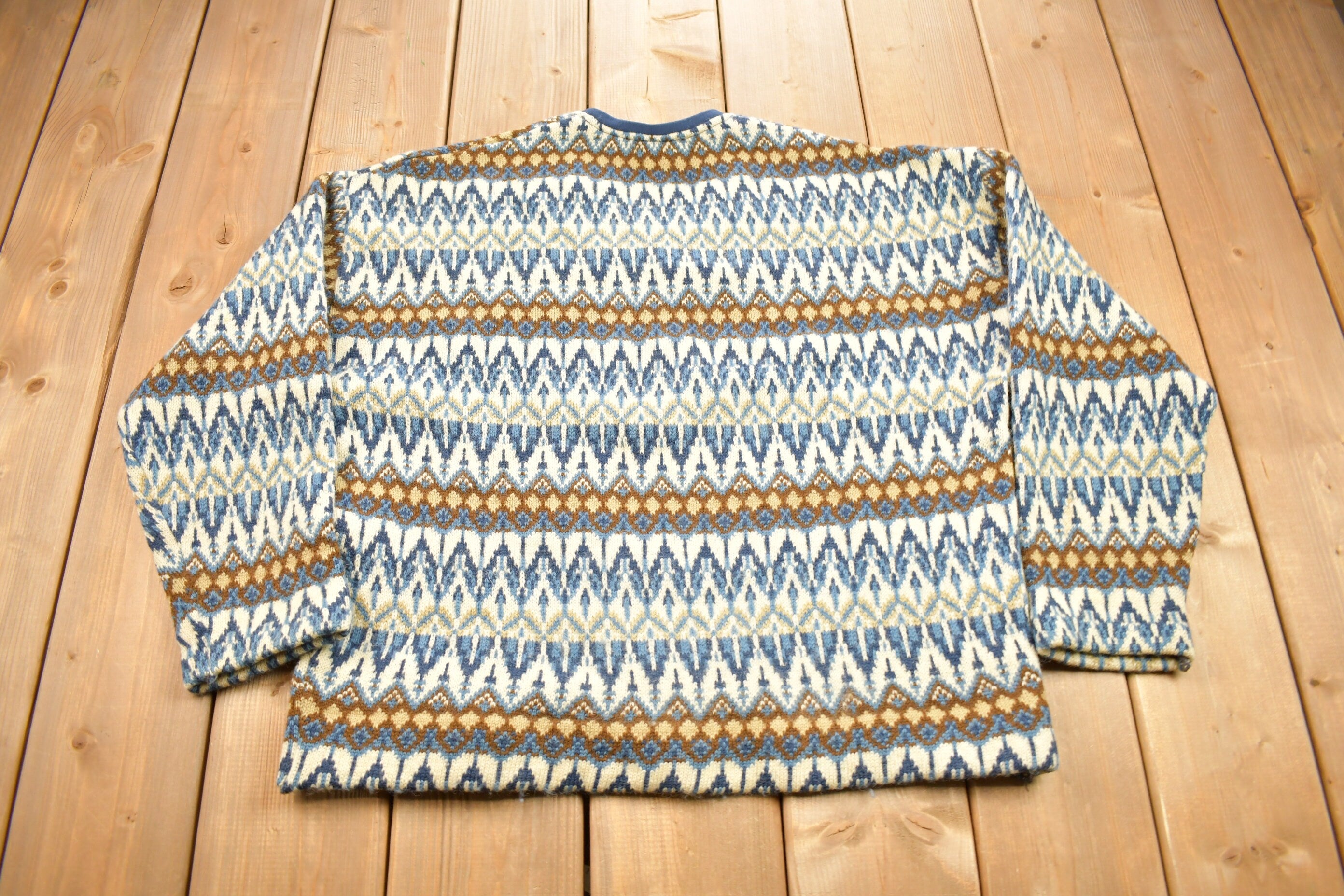 Vintage 1960s Icelandic Hand Knit Sweater