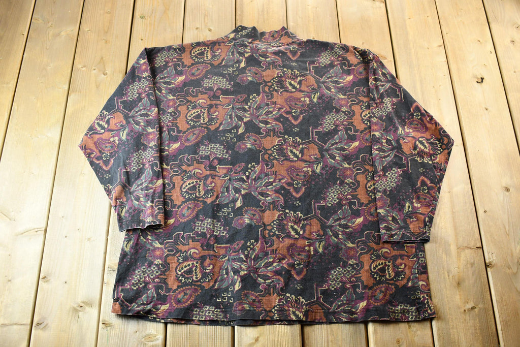 Vintage 1990s Abstract Patterned All-Over-Print Textured Long Sleeve Graphic T-Shirt