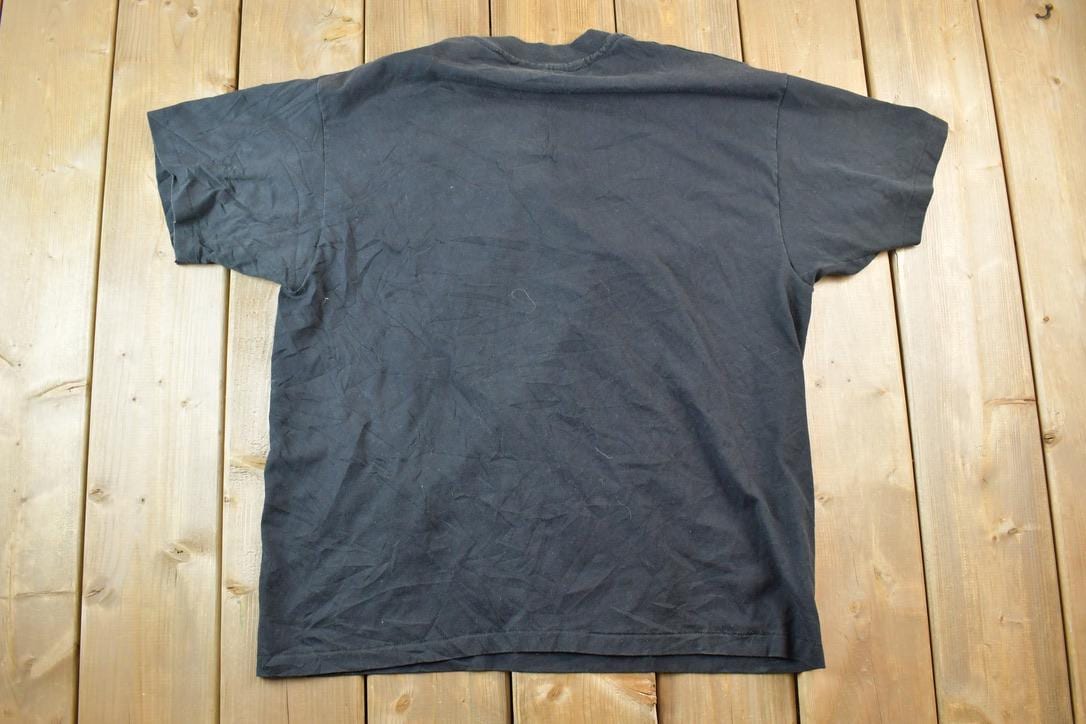 Vintage 1990s God So Loved The World Souvenir T-Shirt