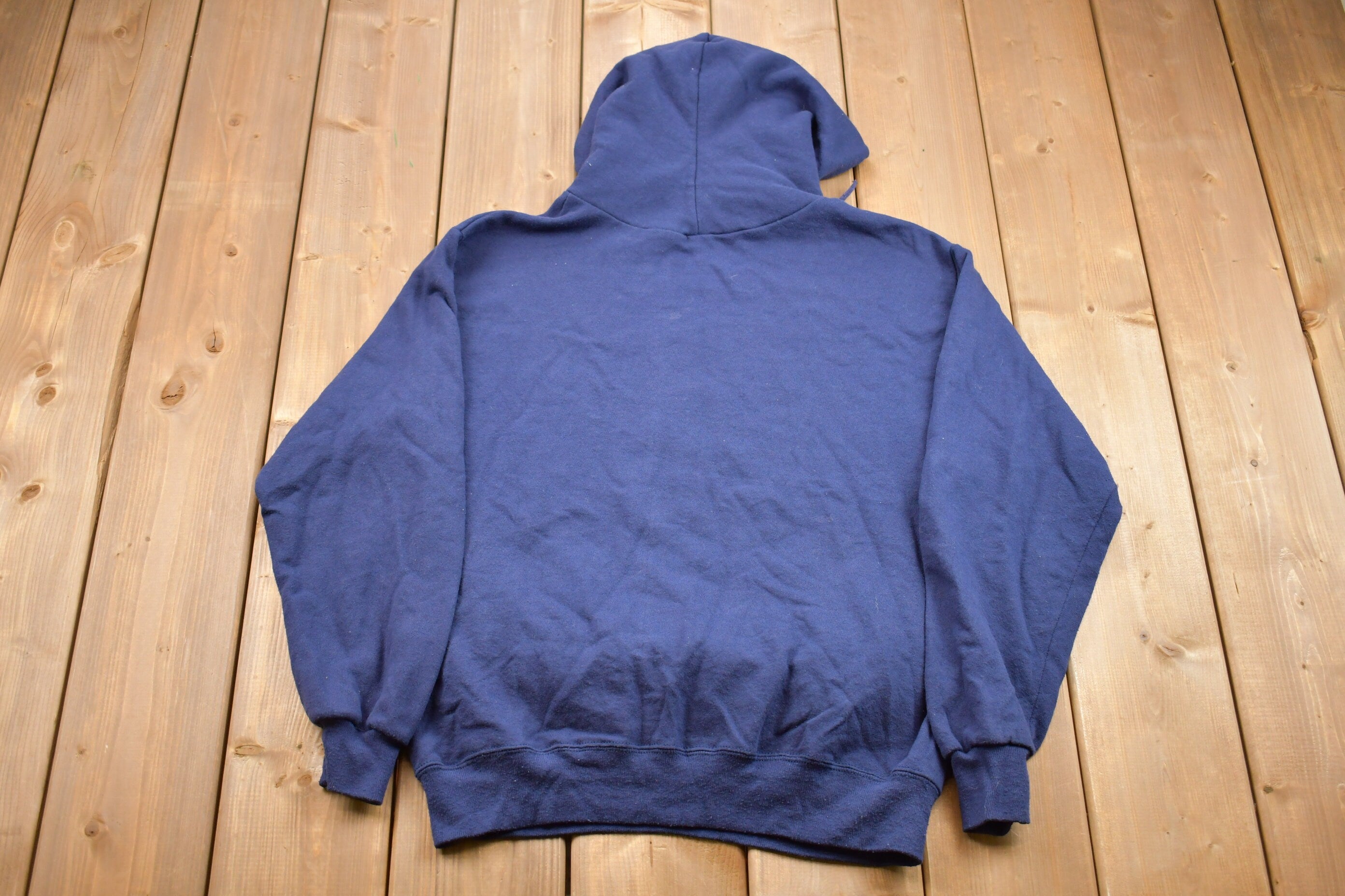 Vintage 1990s University of Ithica Collegiate Crewneck  Sweatshirt  Embroidered  NCAA Sweatshirt  Sportswear  Athleisure