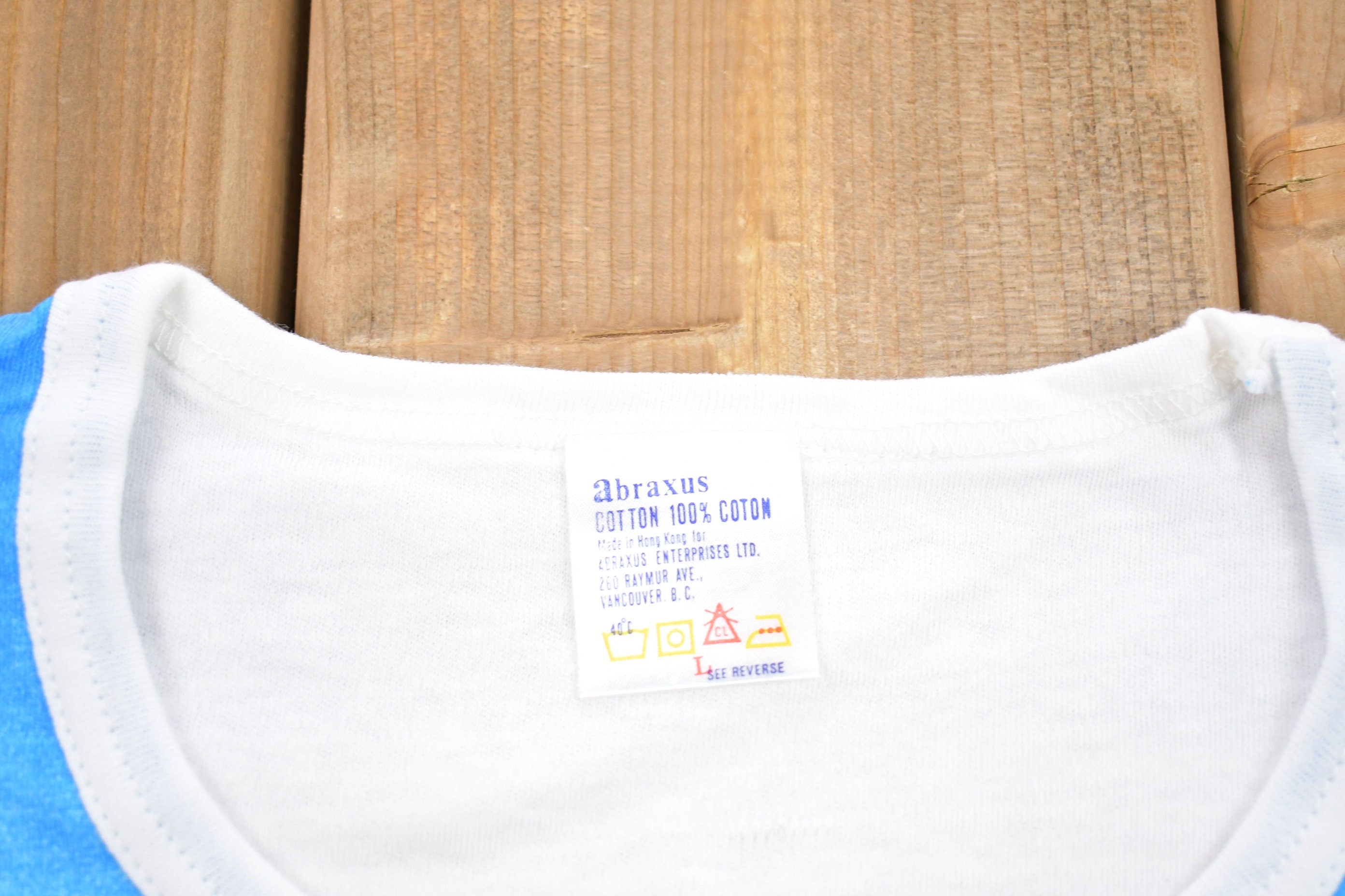 Vintage 1970s Contrast Faded Graphic T-Shirt