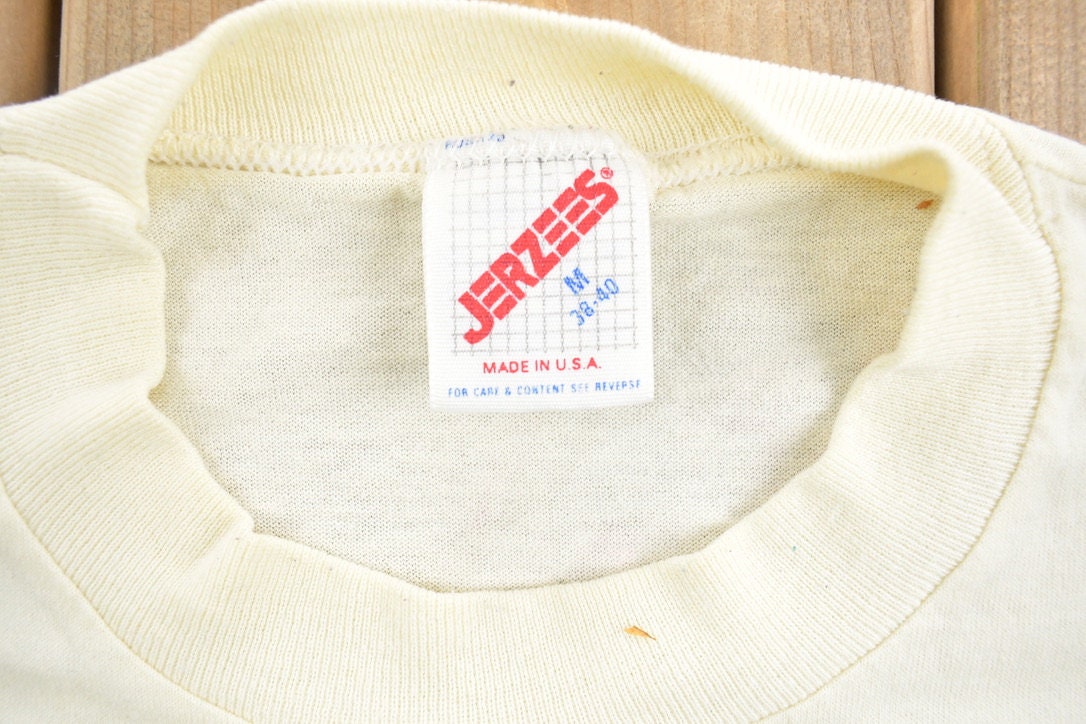 Vintage 1990s 'Sun, Sand, Sea' Souvenir T Shirt