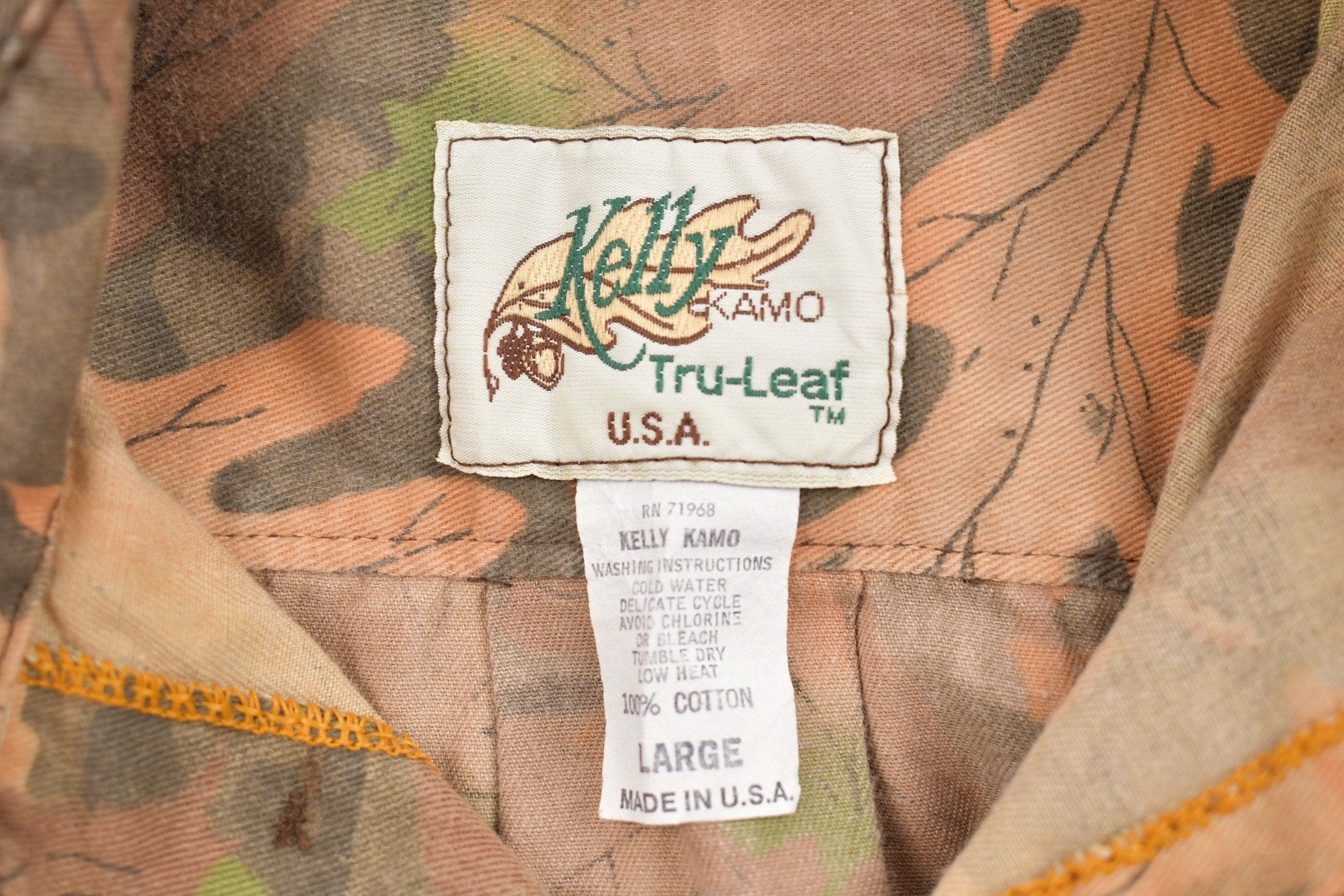 Vintage 1980s Kelly Kamo Tru Leaf Camo Button Up Shirt