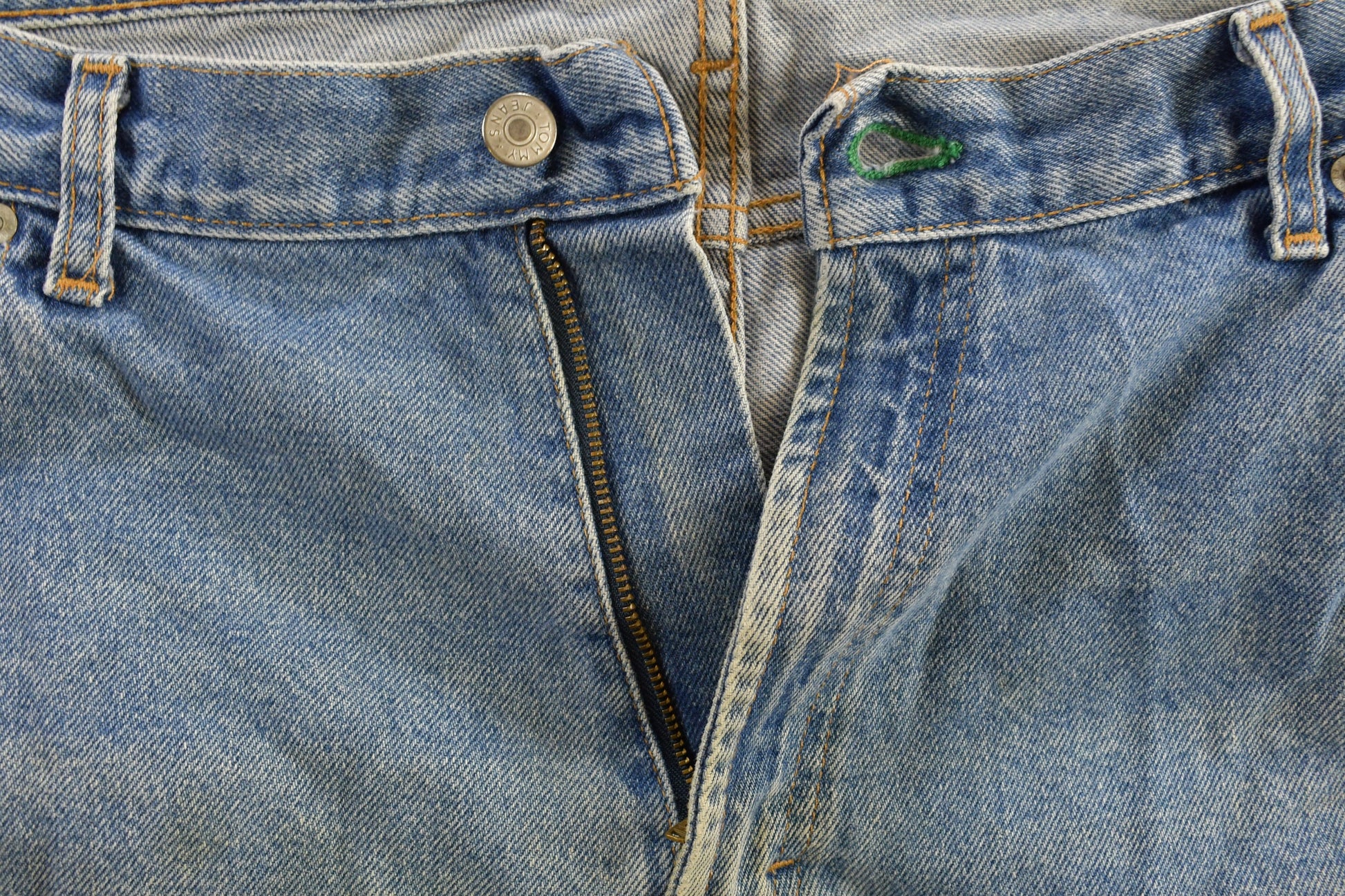 Vintage 1990s Tommy Hilfiger Denim Jeans Size 38 x 30