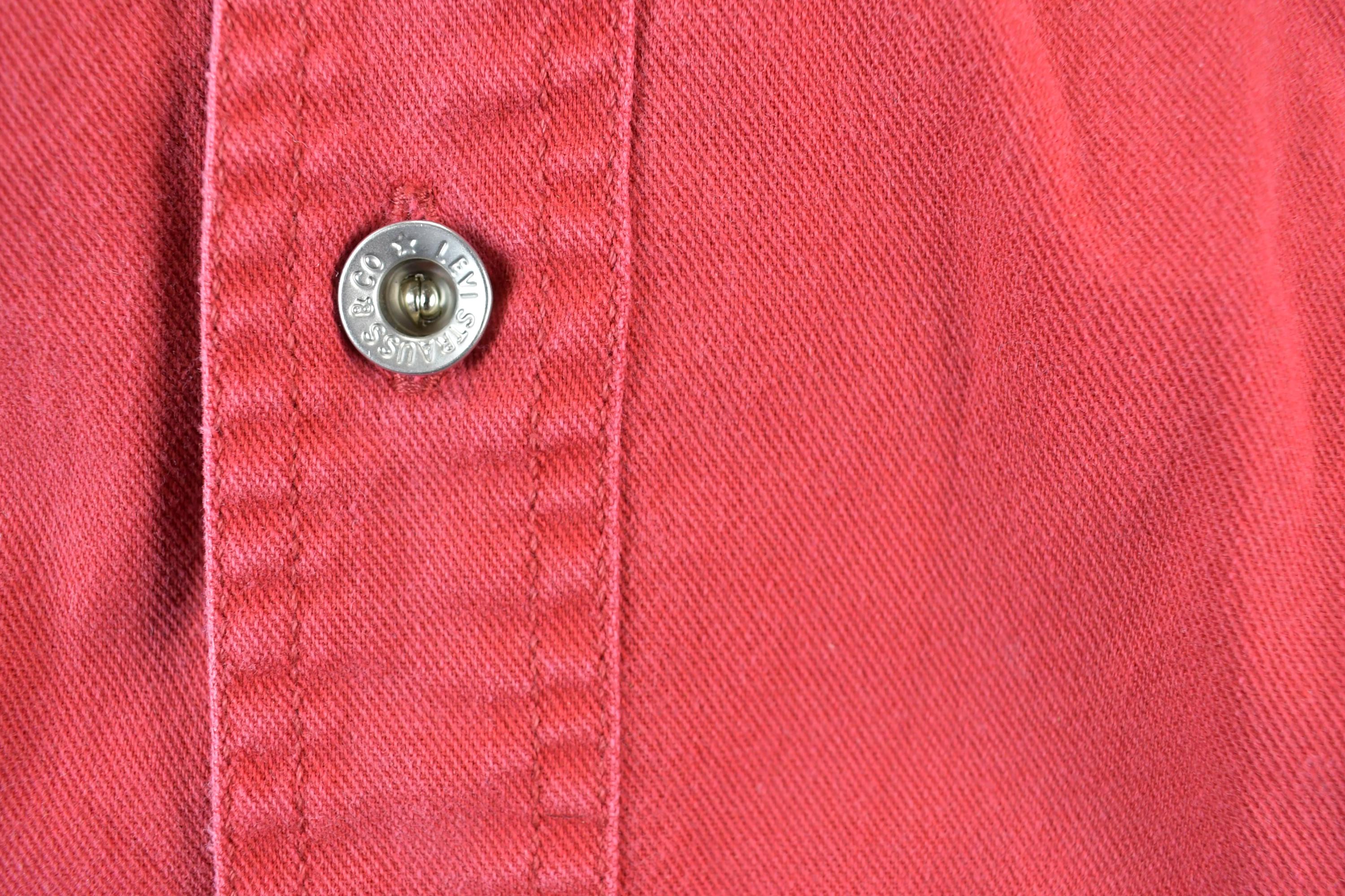 Vintage 1990s Levis Red Denum Button Up Shirt