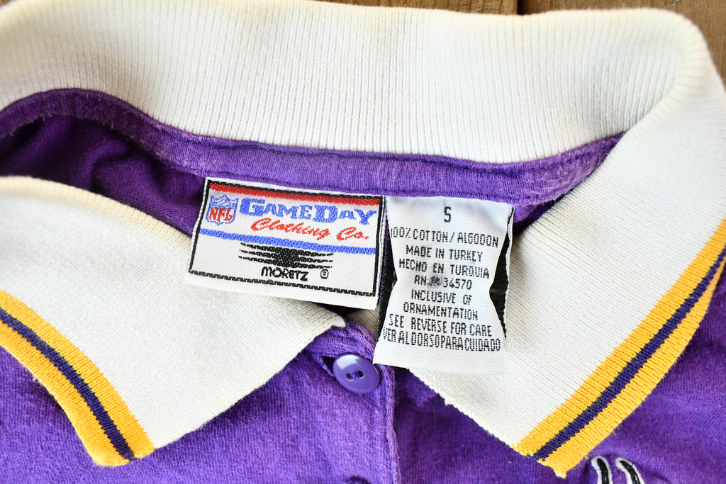 Vintage 1990s Minnesota Vikings NFL Football Embroidered Logo Gameday Polo Shirt