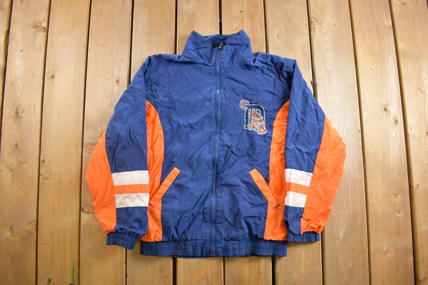 Vintage 1980s Detroit Tigers MLB Windbreaker Jacket / Zip Up / Athleisure / Stadium Apparel / Embroidered / Patchwork / Streetwearz