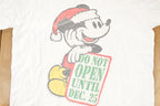 Vintage 1990s Mickey Mouse Christmas Disney Crewneck T Shirt Men's L