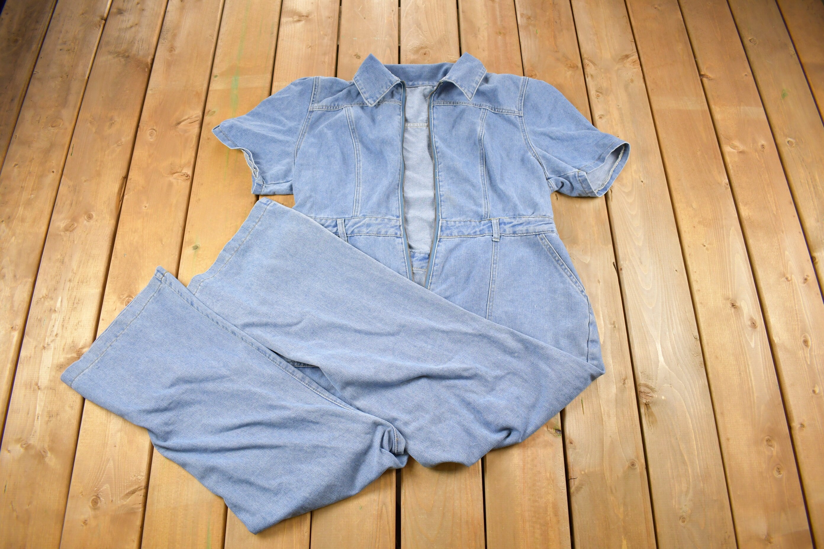 Vintage 1990s Women's Short Sleeve Denim Jumpsuit Size Large