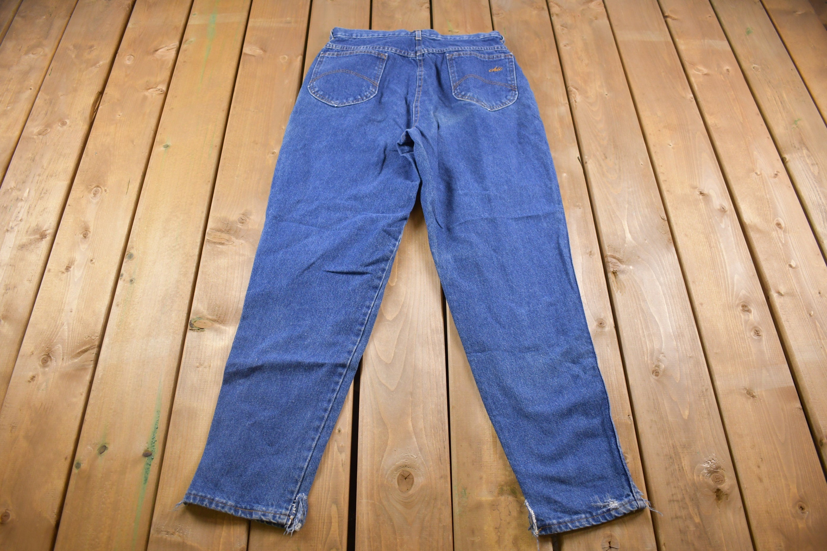 Vintage 1990's Chic Blue Jeans 31 x 31