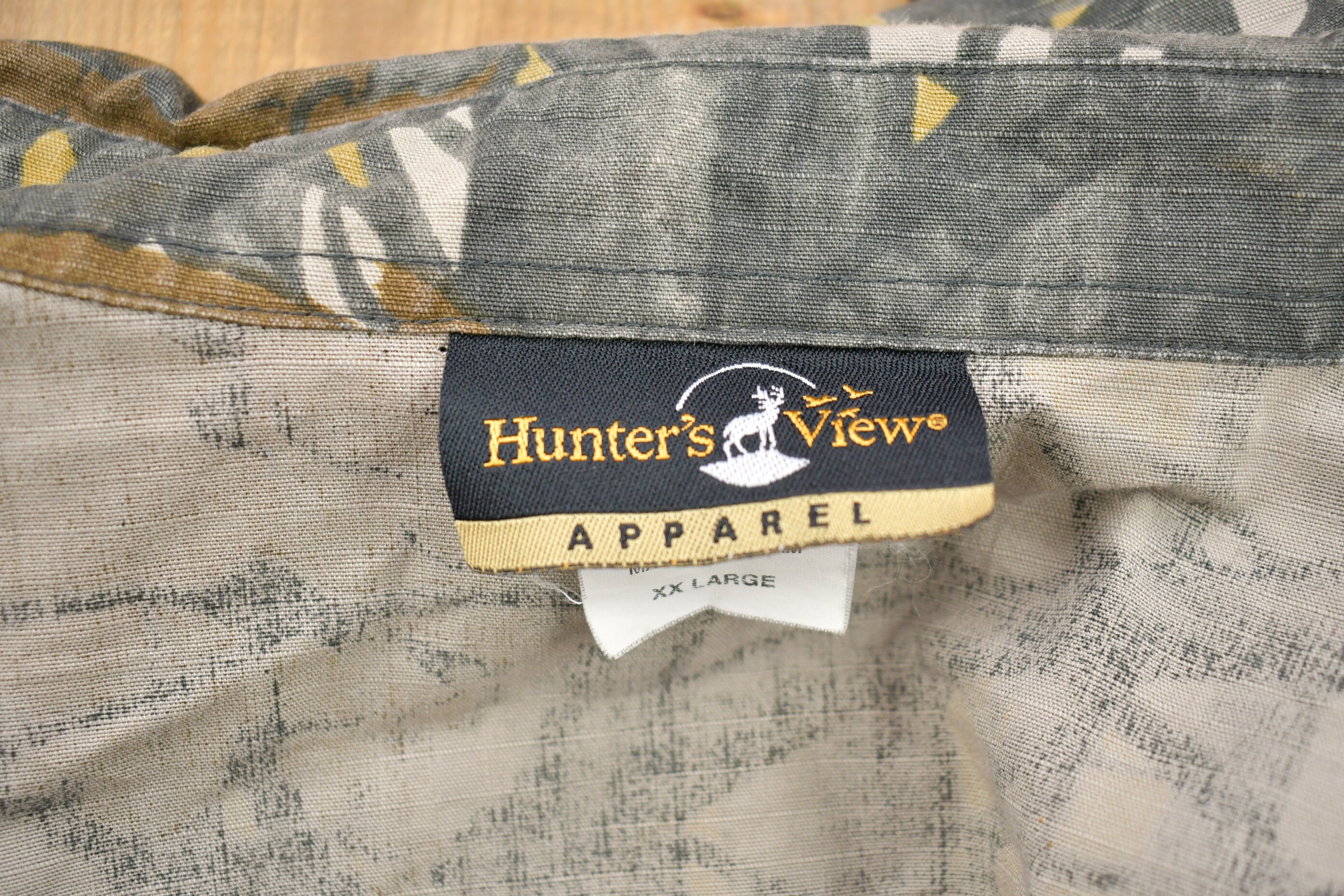 Vintage 1990s Hunter's View Camo Short Sleeve Button Up