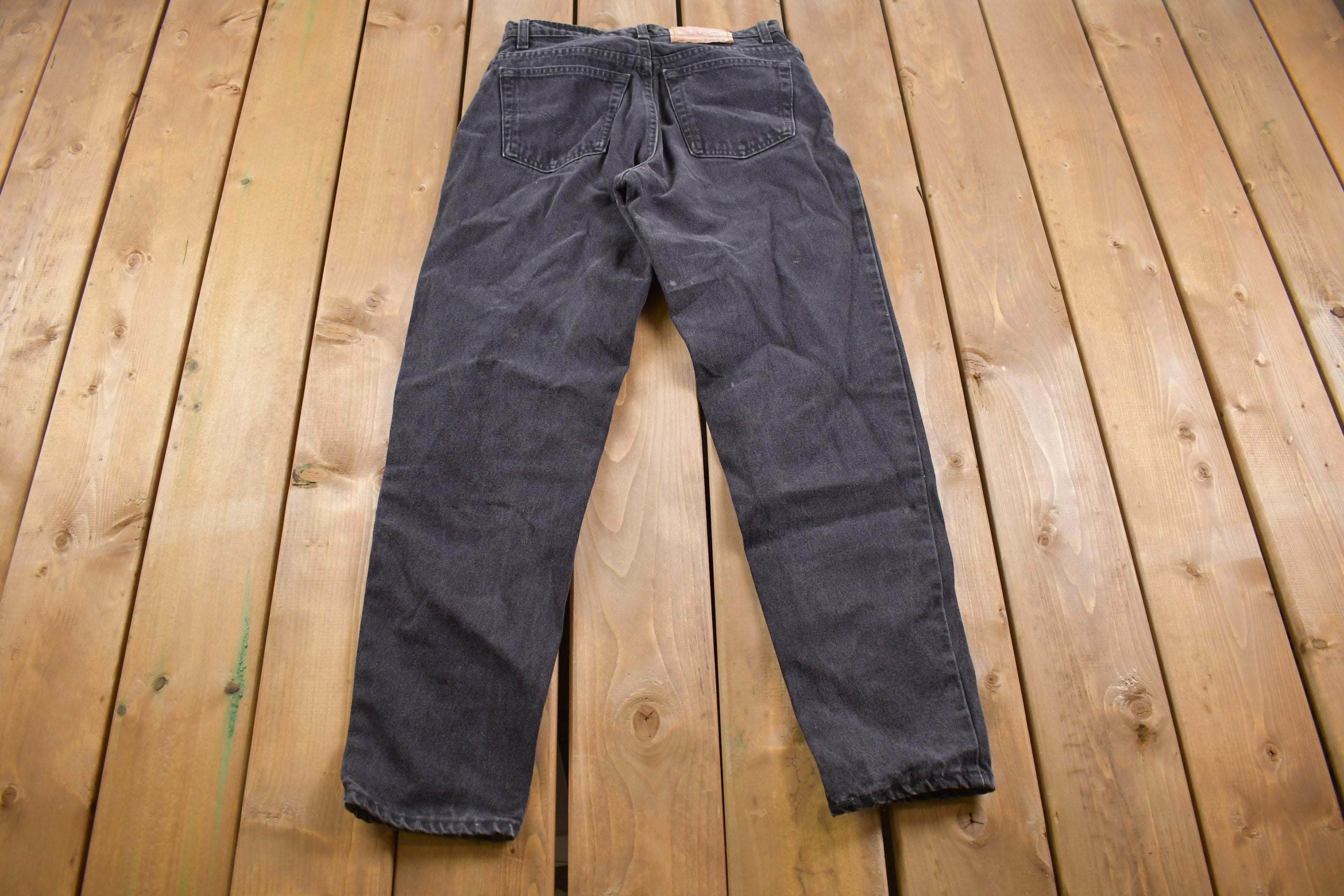 Vintage 1990s Levi's 550 Red Tab Black Jeans Size 28 x 30