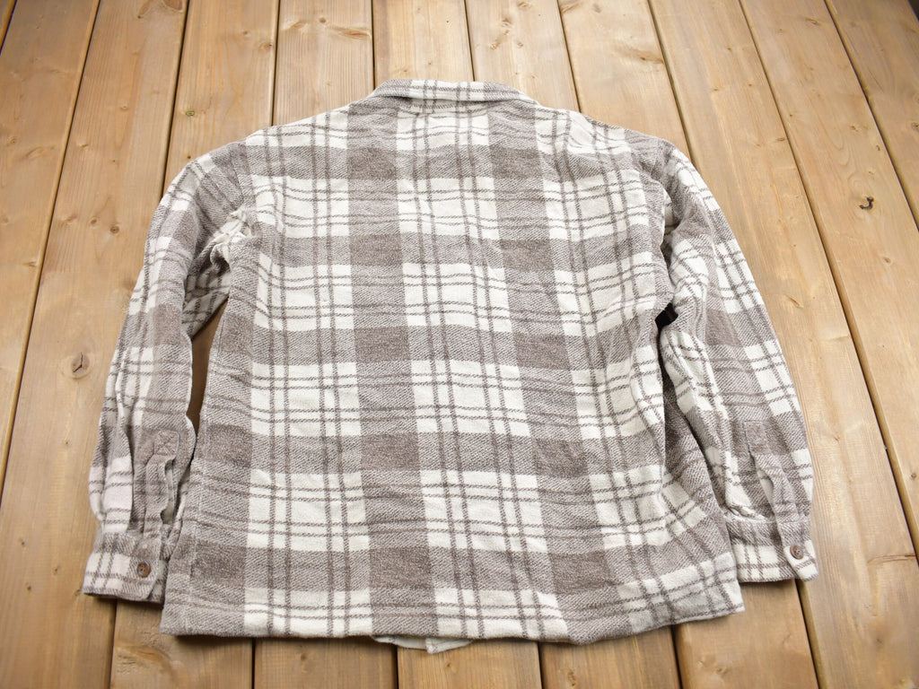 Vintage 1990s Windriver Plaid Flannel Button Up Shirt