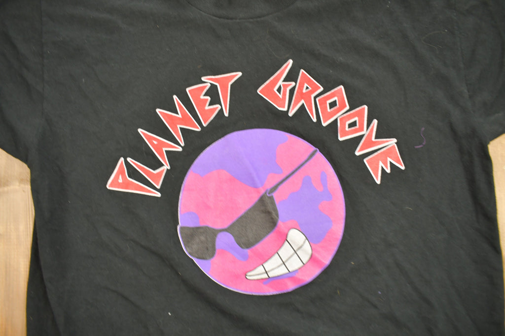 Vintage 1990s Planet Groove Graphic T Shirt