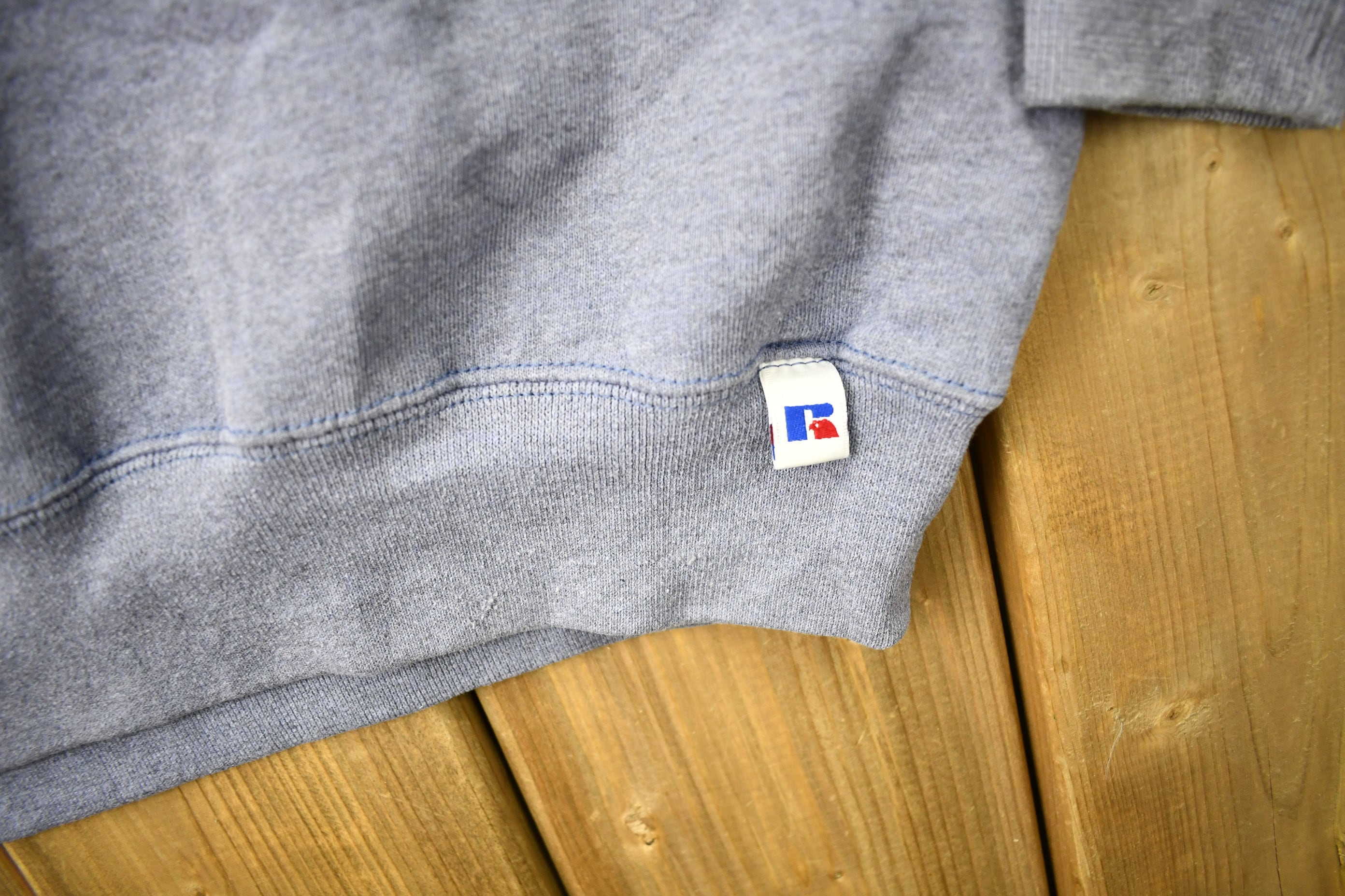 Vintage 1990s Russell Athletics Grey Blank Crewneck Sweatshirt