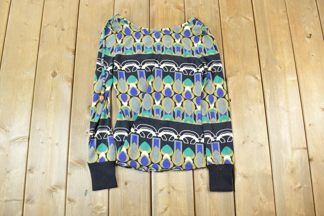 Women Vintage Vigoss Y2K Abstract Print T-Shirt / Vigoss Grunge Skull Print / Contrast Stitch / Internet Famous Clothing / Over Dyed