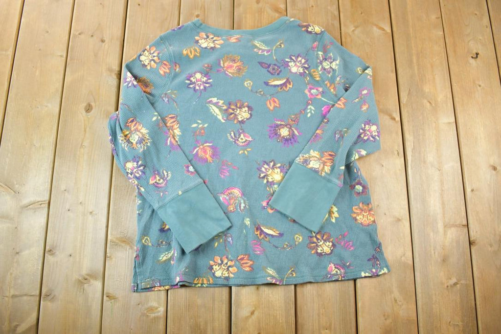 Vintage 1990s Thermal Knit Flower Pattern Crewneck Sweater  90s Crewneck  Preppy Knits