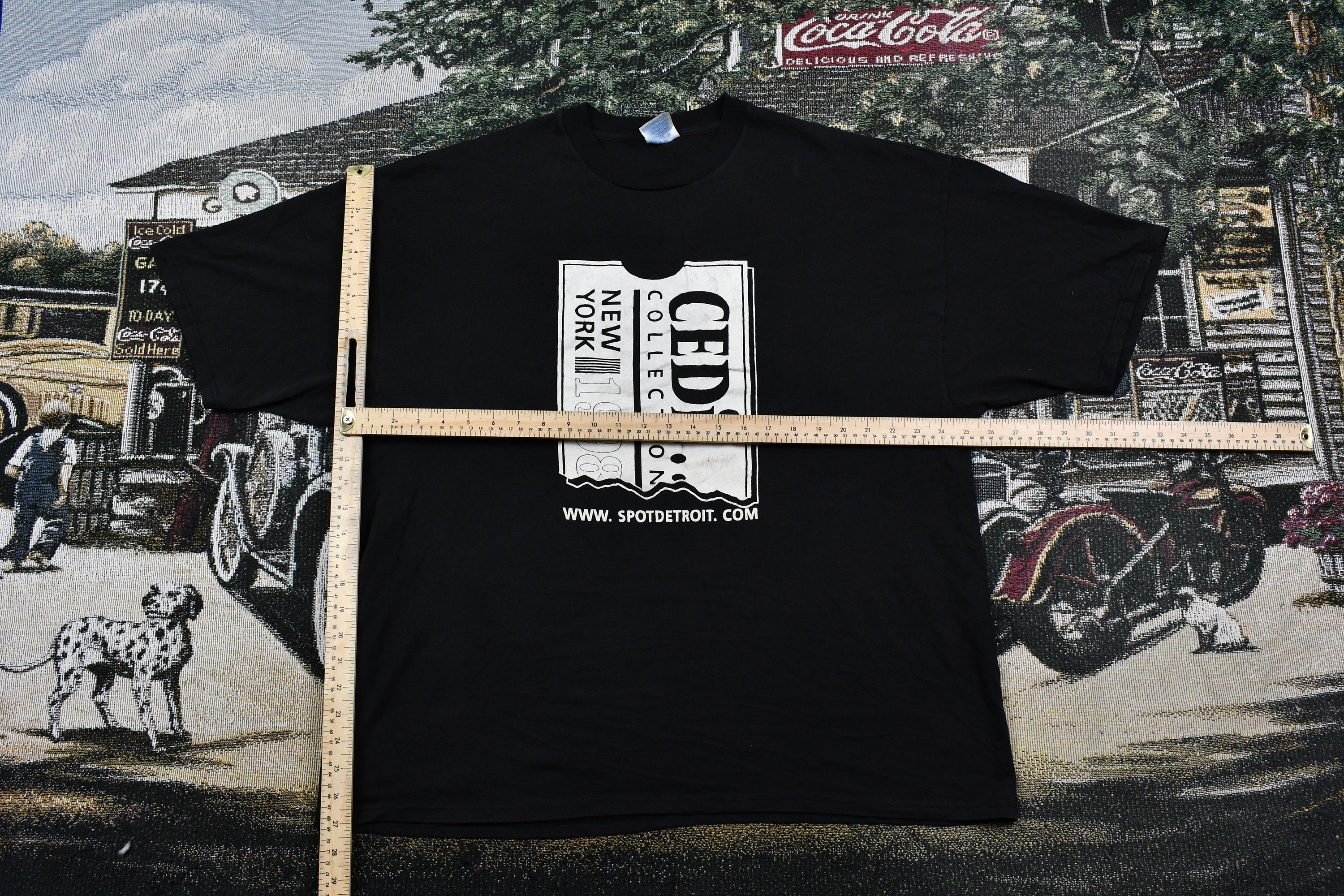Vintage 1998 New York Cedi Collection T-Shirt