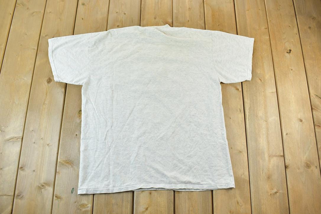Vintage 1996 Logo 7 Green Bay Packers NFL Graphic T-Shirt