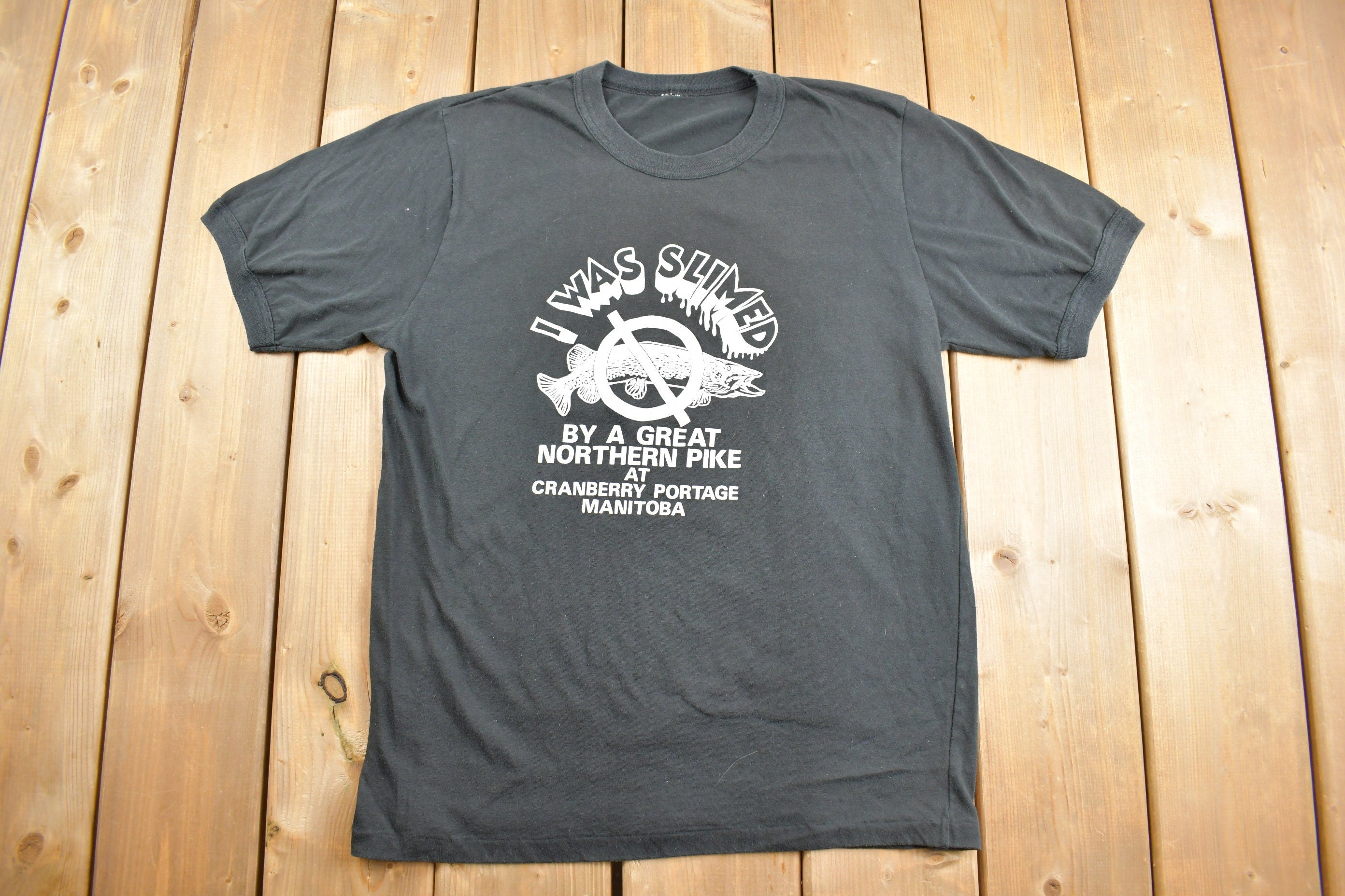 Vintage 1980s Manitoba Great Northern Pike Theme Graphic T-Shirt