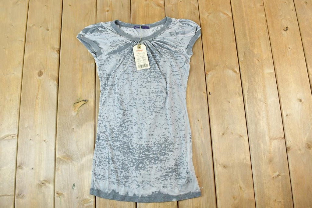 Deadstock Women Vintage Vigoss Y2K T-Shirt