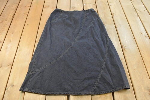 Vintage 1990s Out of the Blue J. Jill Denim Skirt Women's 33 / 90s Women's Fashion / Vintage Skirt / Retro Style/ Jorts