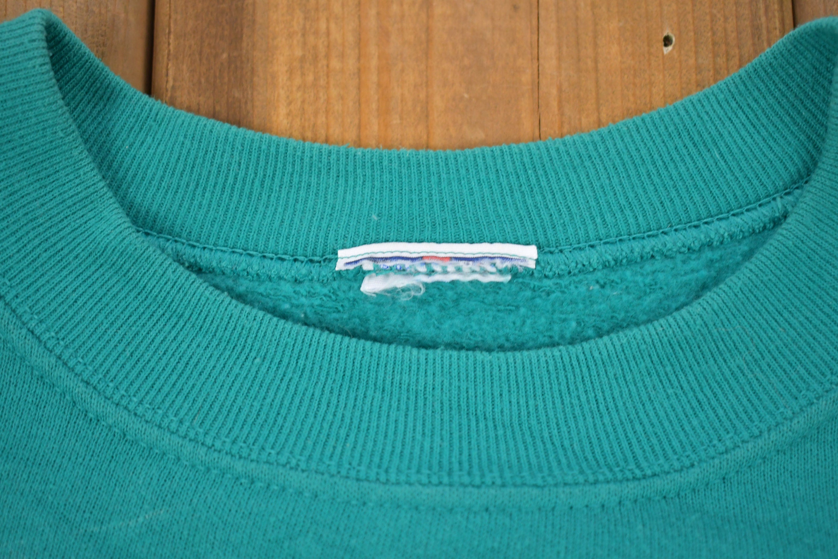 Vintage 1990s Cute Heart Patch Crewneck Sweatshirt