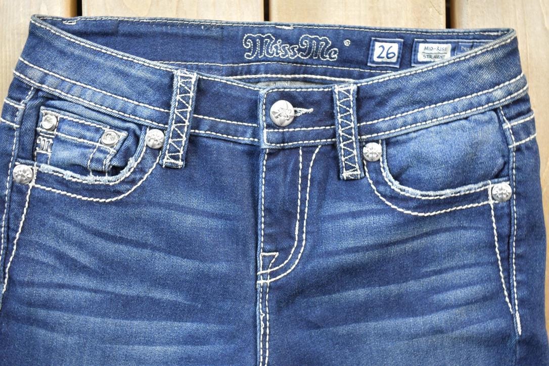 Vintage Y2K Miss Me Bedazzled Low Rise Jeans Size 26x32