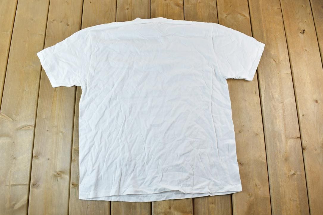 Vintage 1990s car Keys Cartoon Graphic T-Shirt