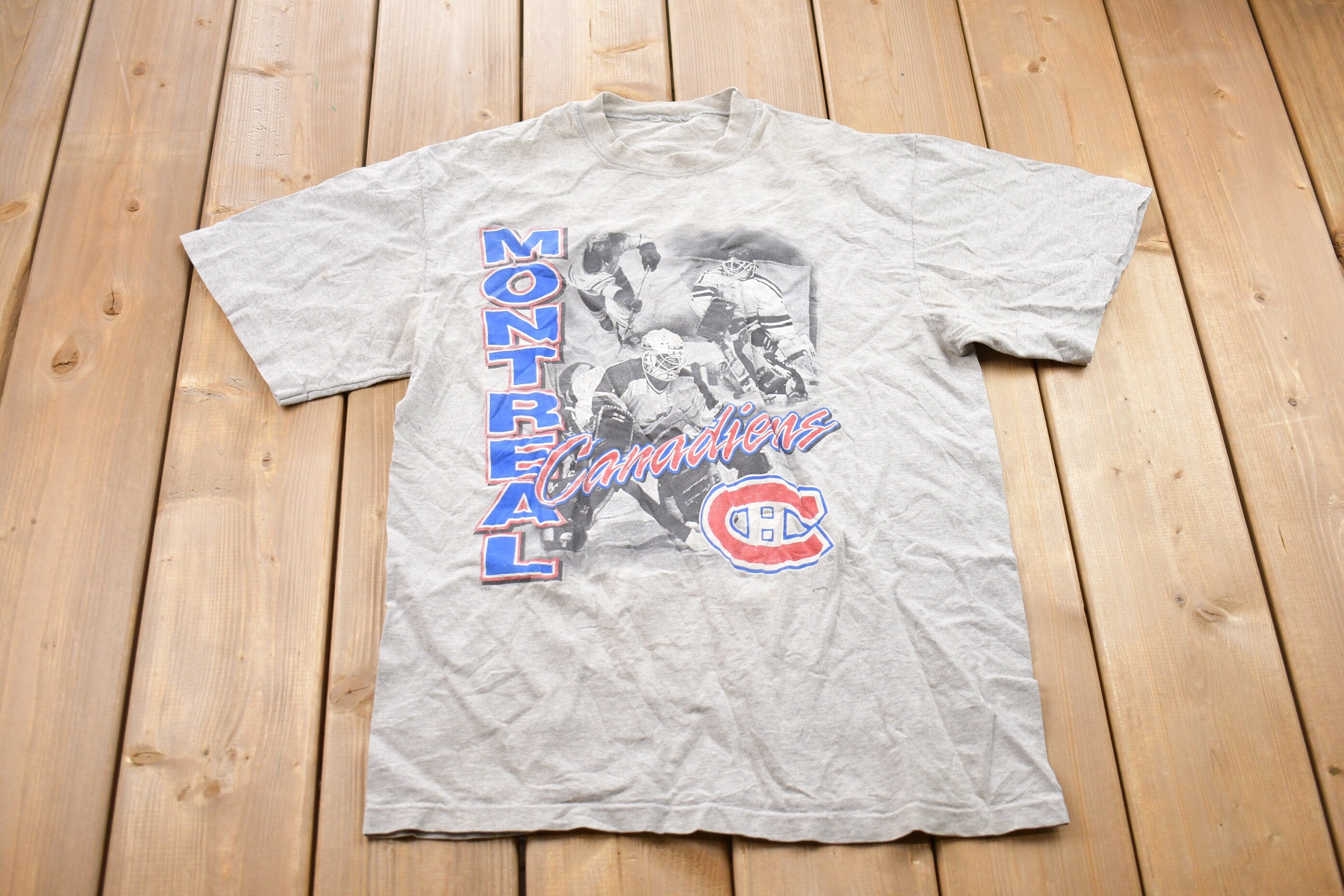 Vintage 1990s Montreal Canadians Graphic T-Shirt