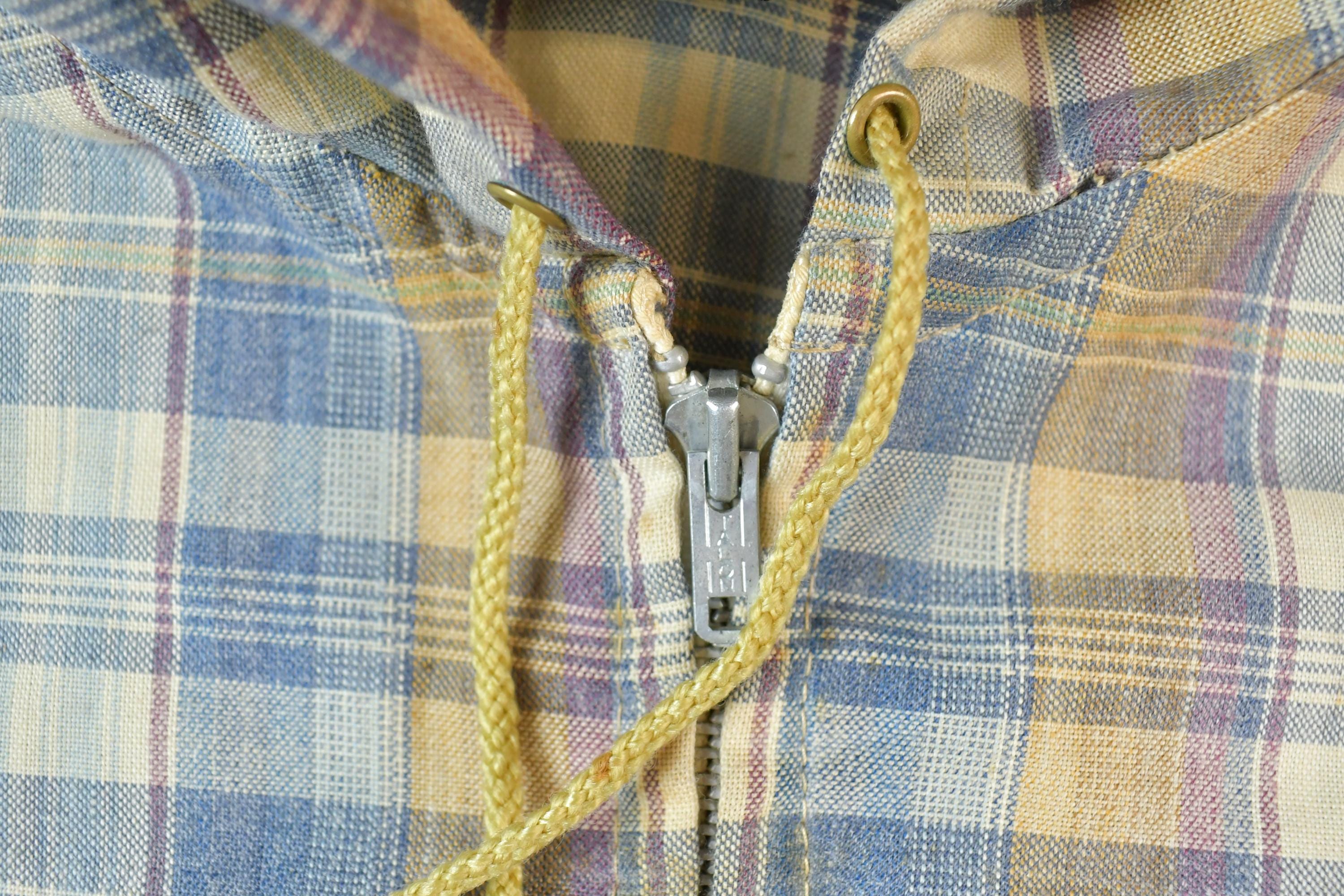 Vintage 1990s Plaid Light Hooded Zip Up Jacket