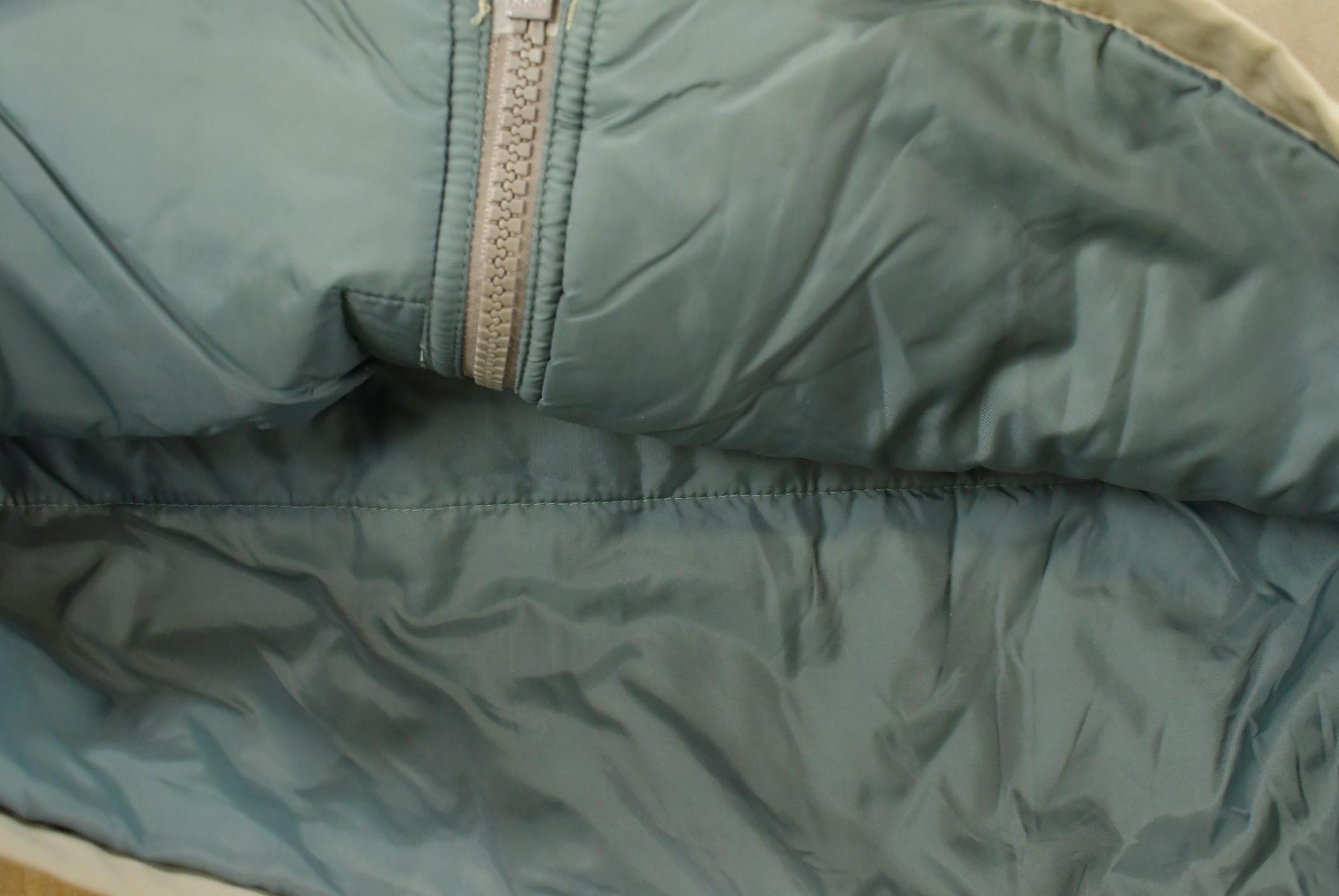 Vintage 1990s L.L. Bean Utility Parka Jacket Men's Medium / Vintage Winter Jacket / Full Zip / Streetwear / 1990s LL Bean / Beige Jacket