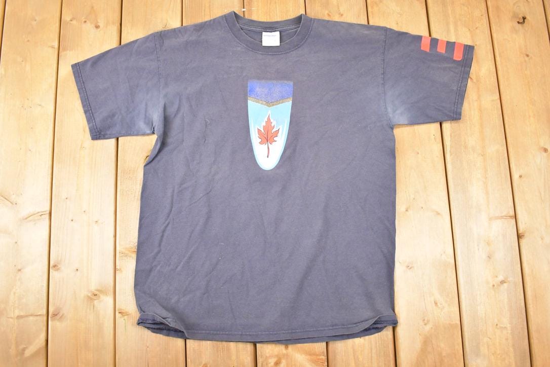 Vintage 1990s Canadian Bobsled Racing Souvenir Travel T-Shirt Men's M