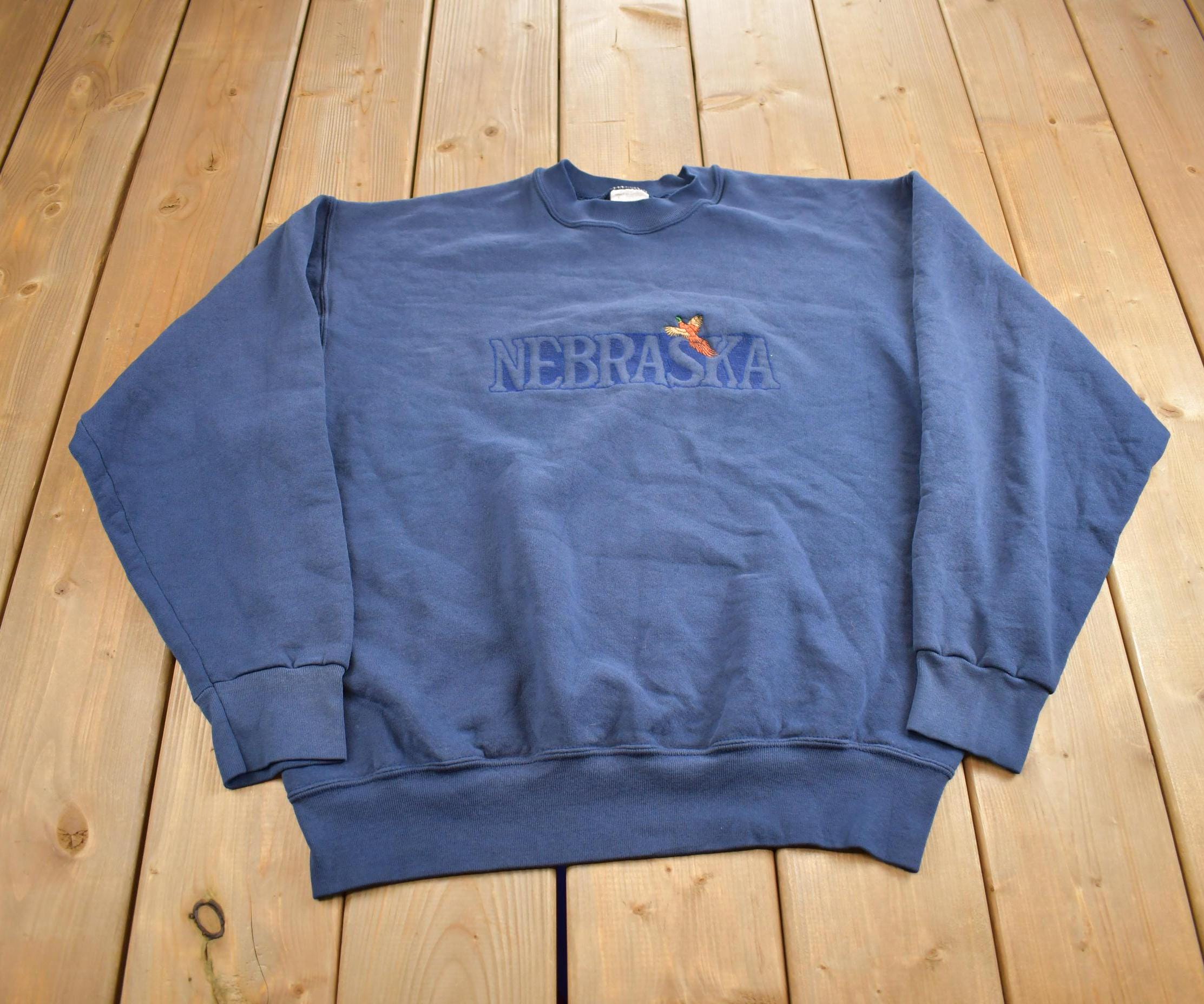 Vintage 1990s Nebraska Embroidered Souvenir Travel Crewneck Sweatshirt Made In USA