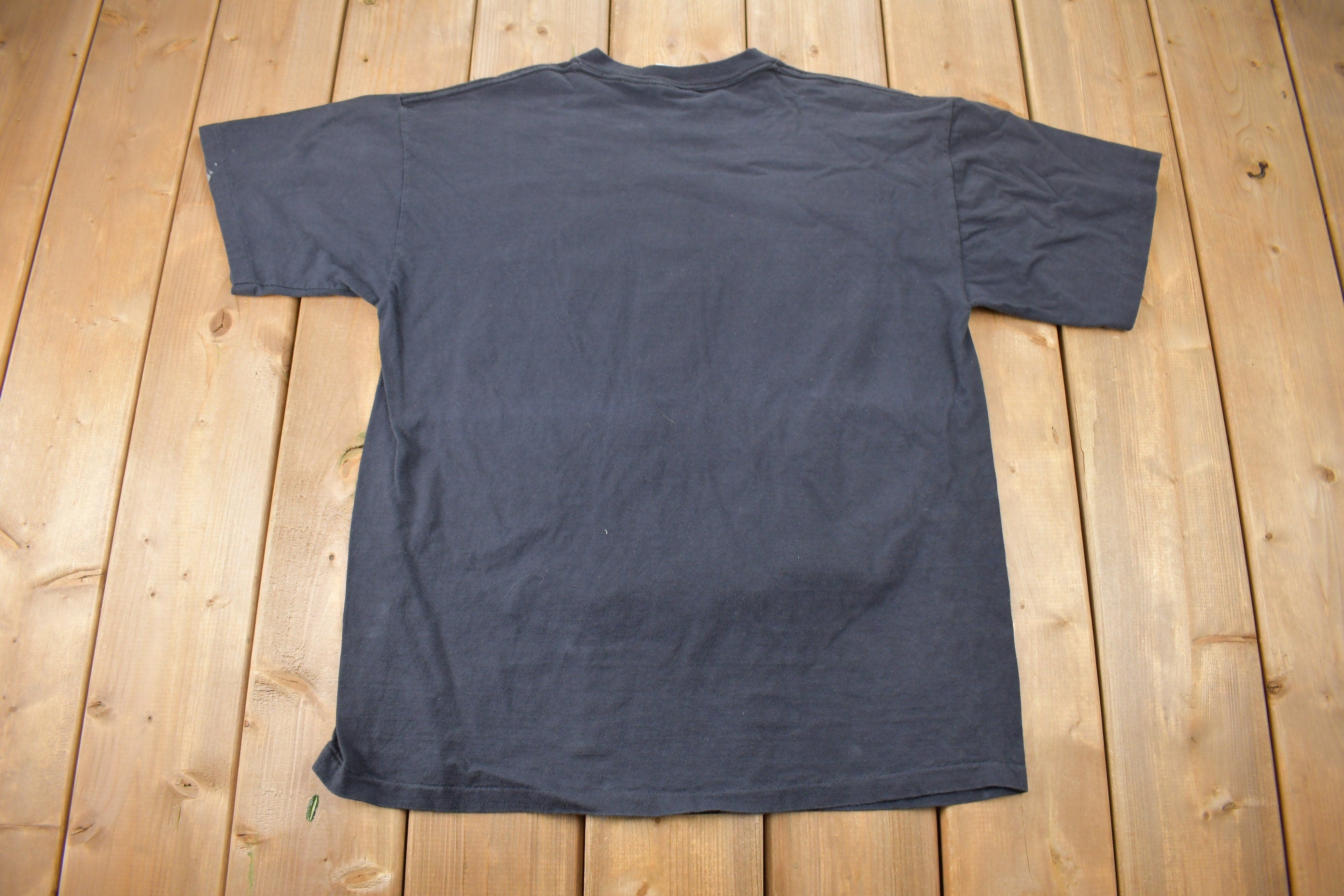 Vintage 1990s Mickey & Co Mickey Mouse Graphic T-Shirt