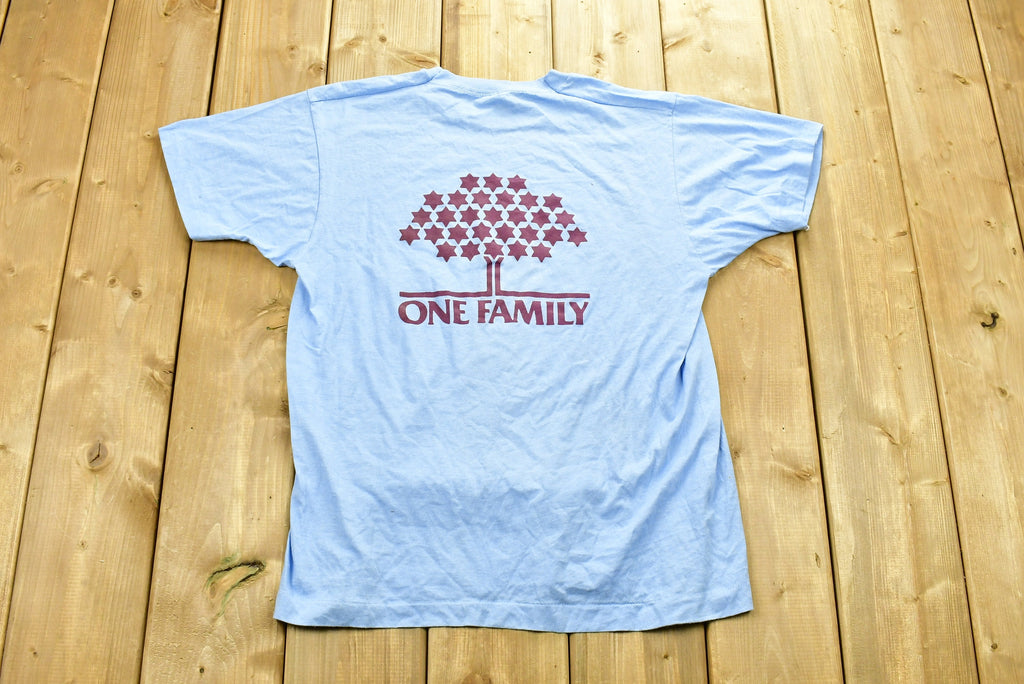 Vintage 1988 Super Sunday One Family T-Shirt