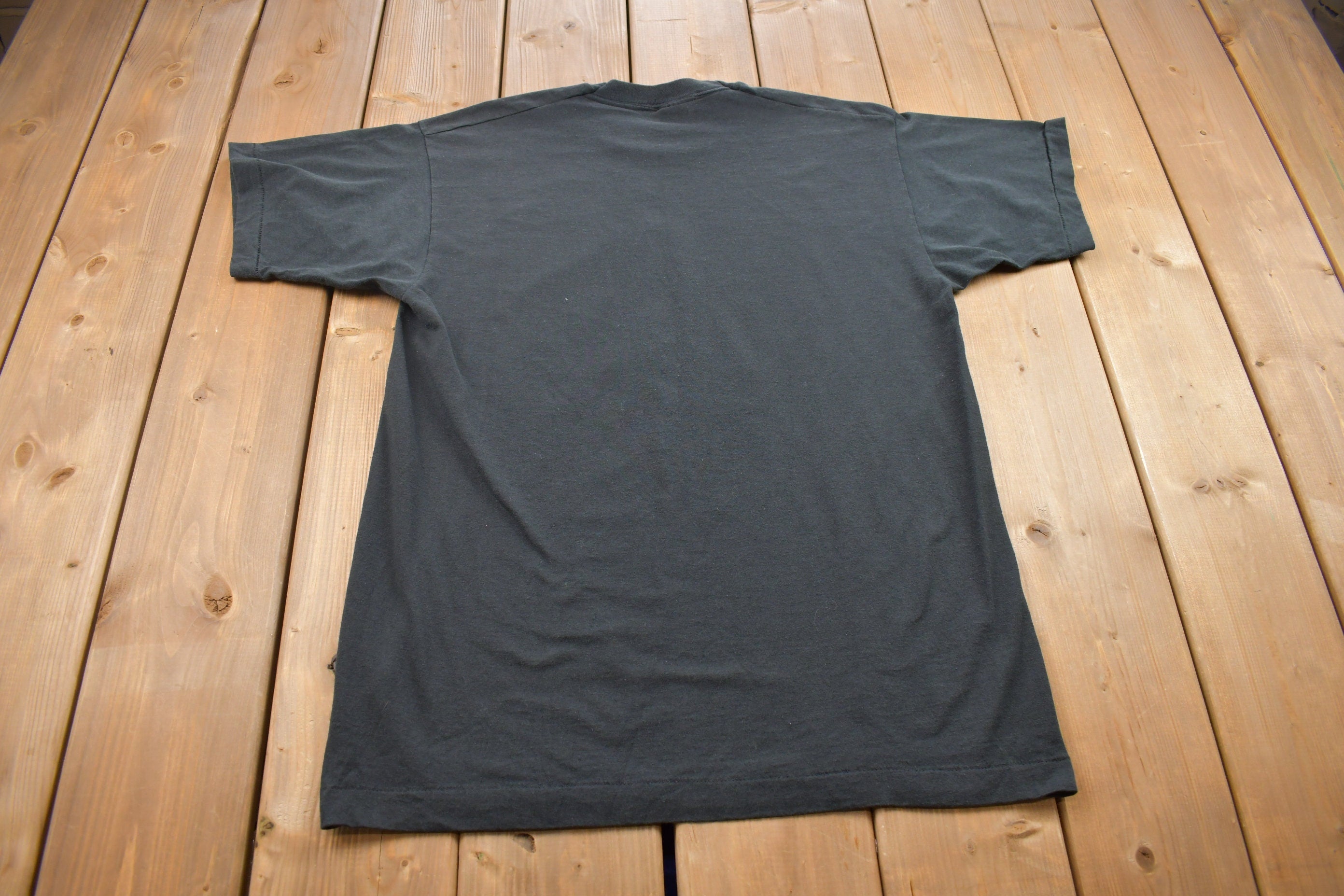 Vintage 1990s Walmart "Part of the Team" Graphic T Shirt