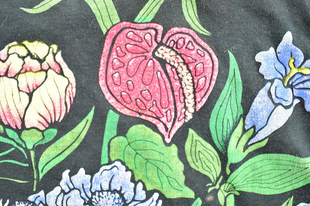 Vintage 1990s Variety Floral Design Graphic T-Shirt