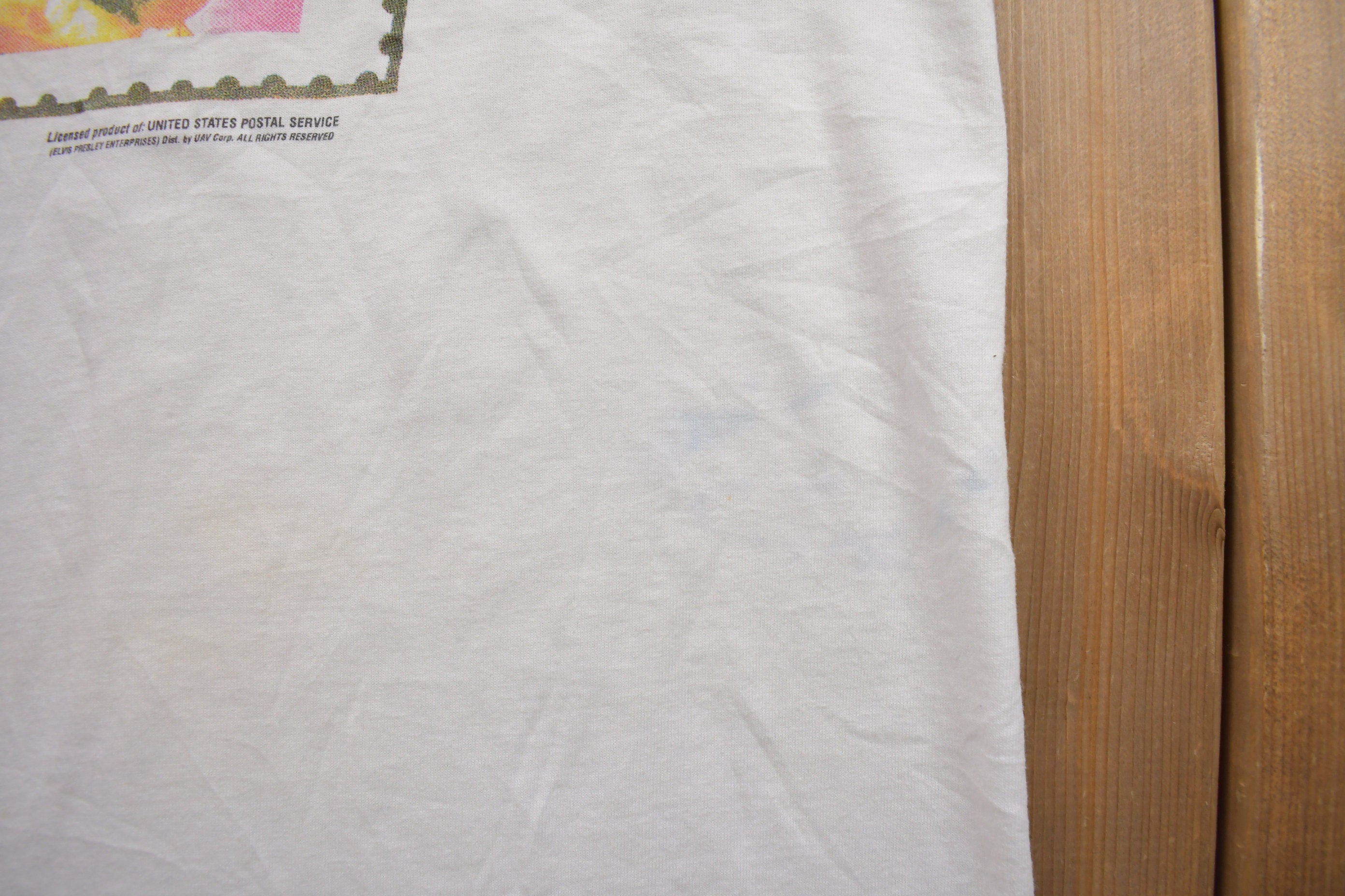 Vintage 1980s Elvis Memorial Postage Stamp Graphic screen Stars T Shirt