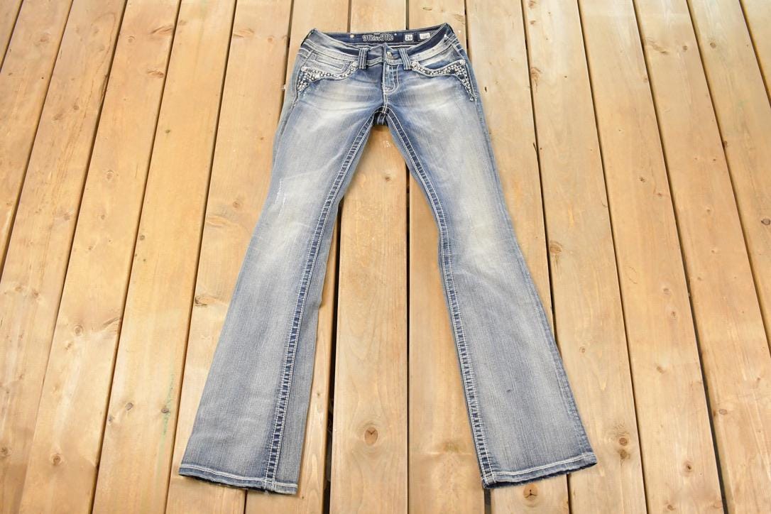Vintage Deadstock Y2K Miss Me Bedazzled Low Rise Jeans Women's Size 26x31