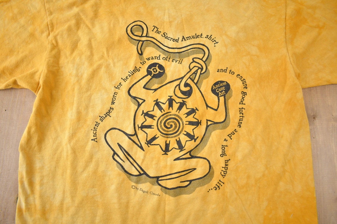 Vintage 1990s Sacred Amulet Single Stitch Graphic T Shirt Size L