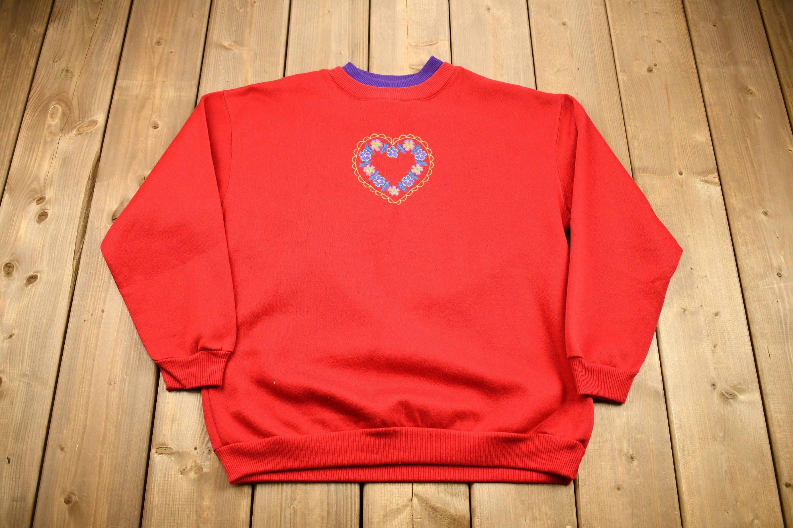 Vintage 1990s Fairset Embroidered Heart Crewneck