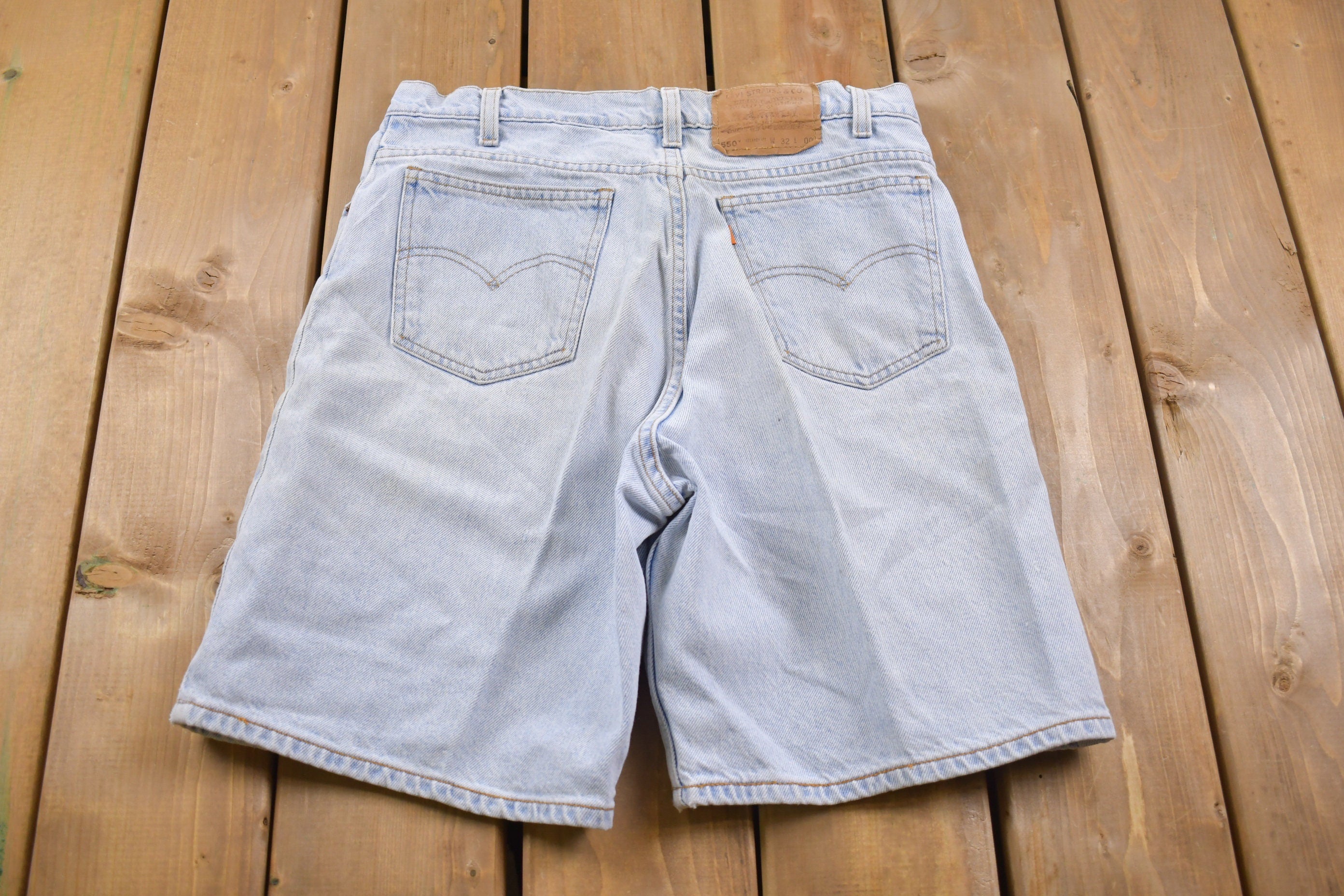 Vintage 1990s Levi's 550 Orange Tab Jean Shorts 30 x 8