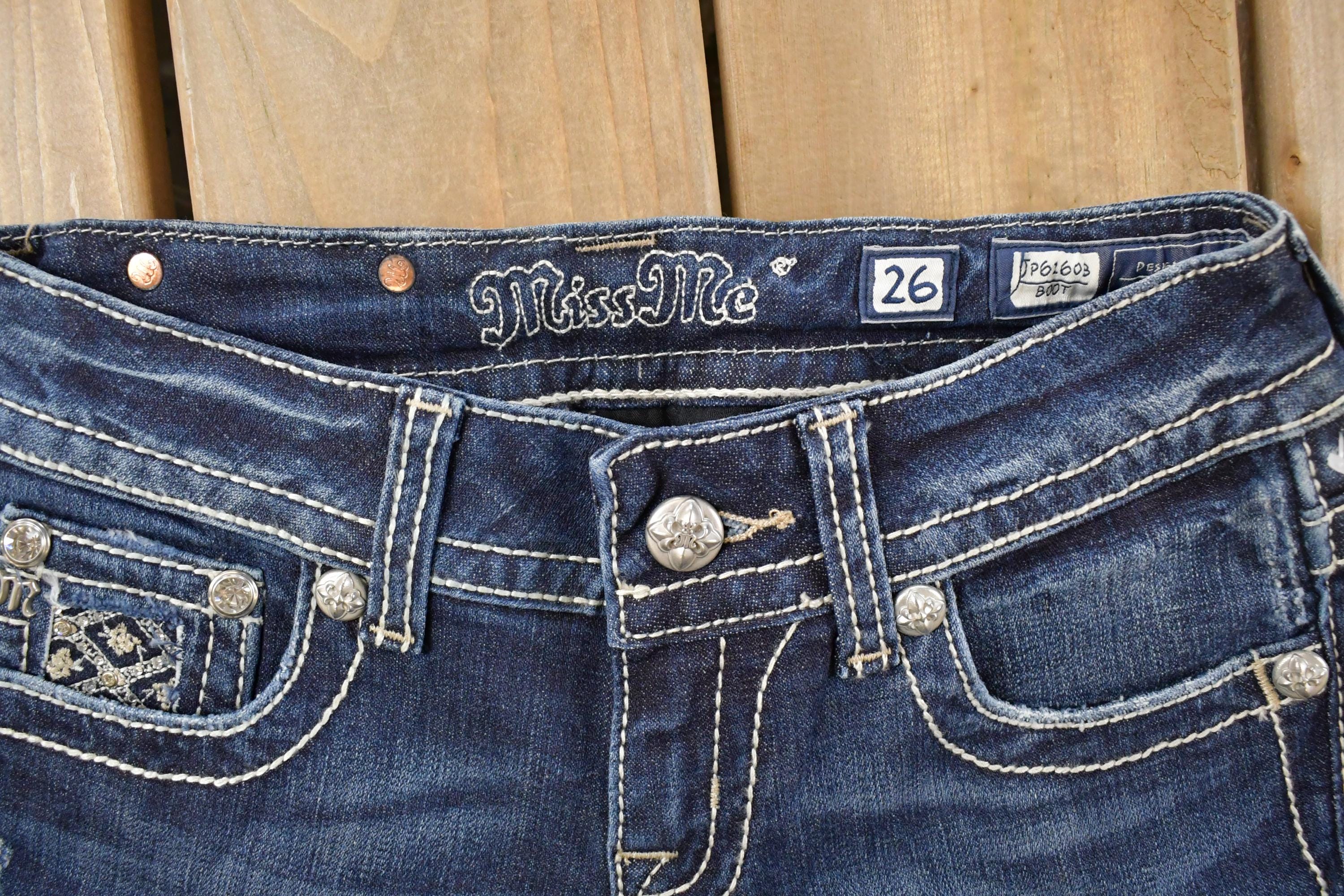 Vintage Deadstock Y2K Miss Me Bedazzled Low Rise Jeans Women's Size 26x31