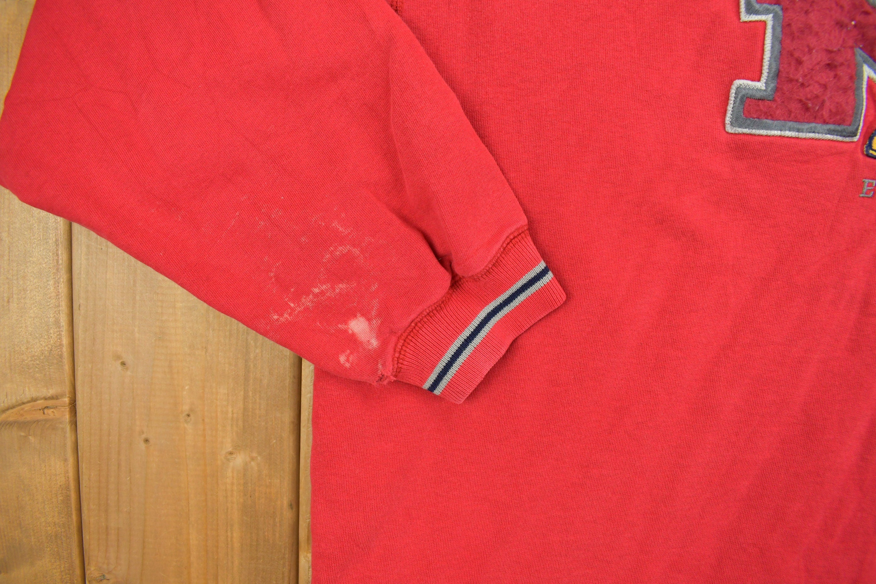 Vintage 1990s Mickey Mouse Disney Embroidered Crewneck