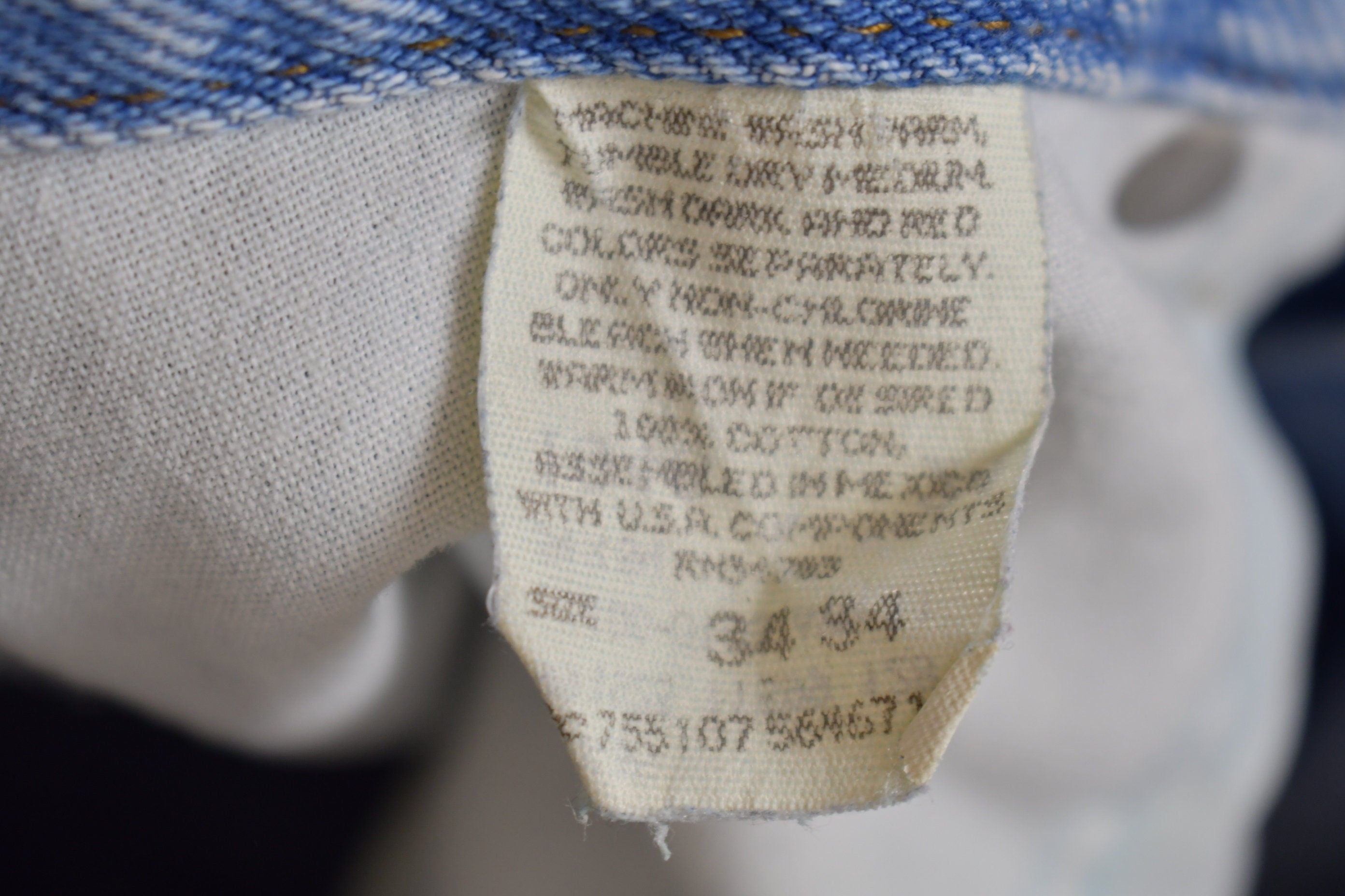 Vintage 1990s Riders Light Wash Relaxed Fit Jeans Size 32 x 32.5